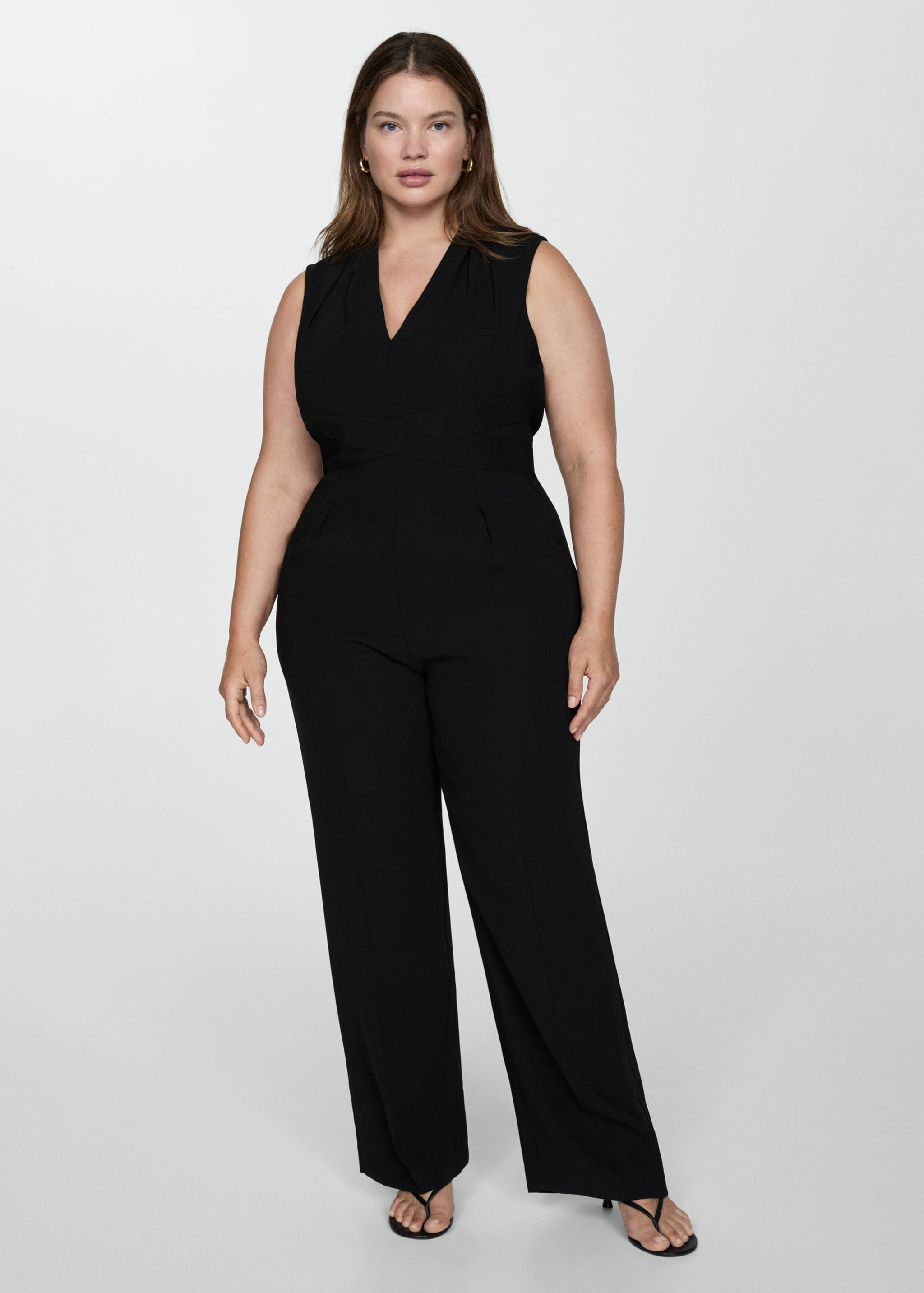 Long jumpsuit with crossover detail - Details of the article 3