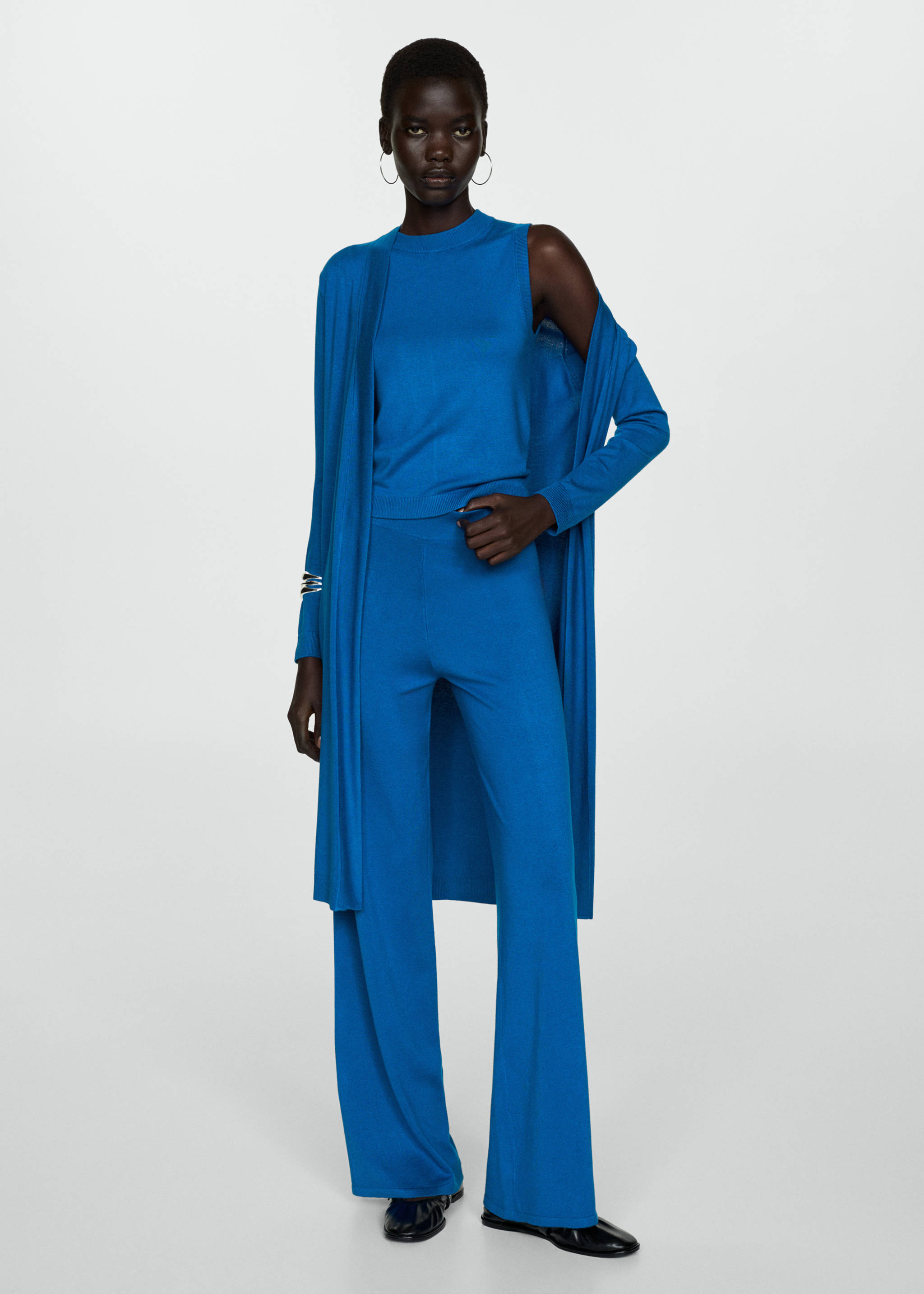 Top punto tirantes anchos - Plano general