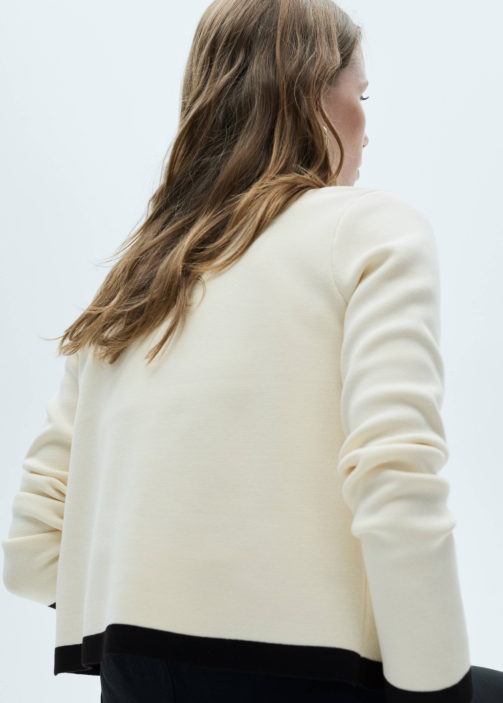 Knitted jacket pia - Reverse of the article