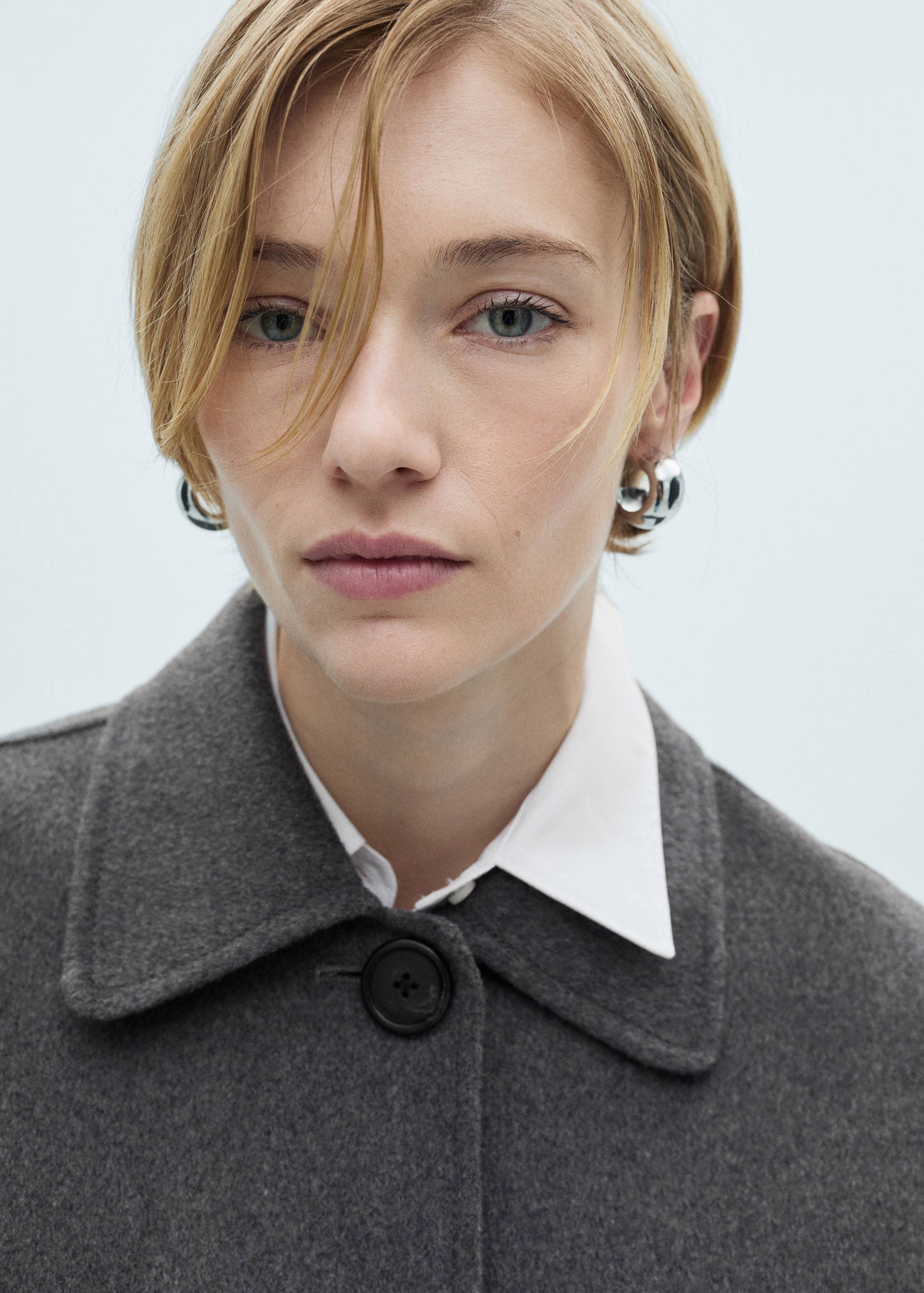 Wool jacket with pockets - Details of the article 1