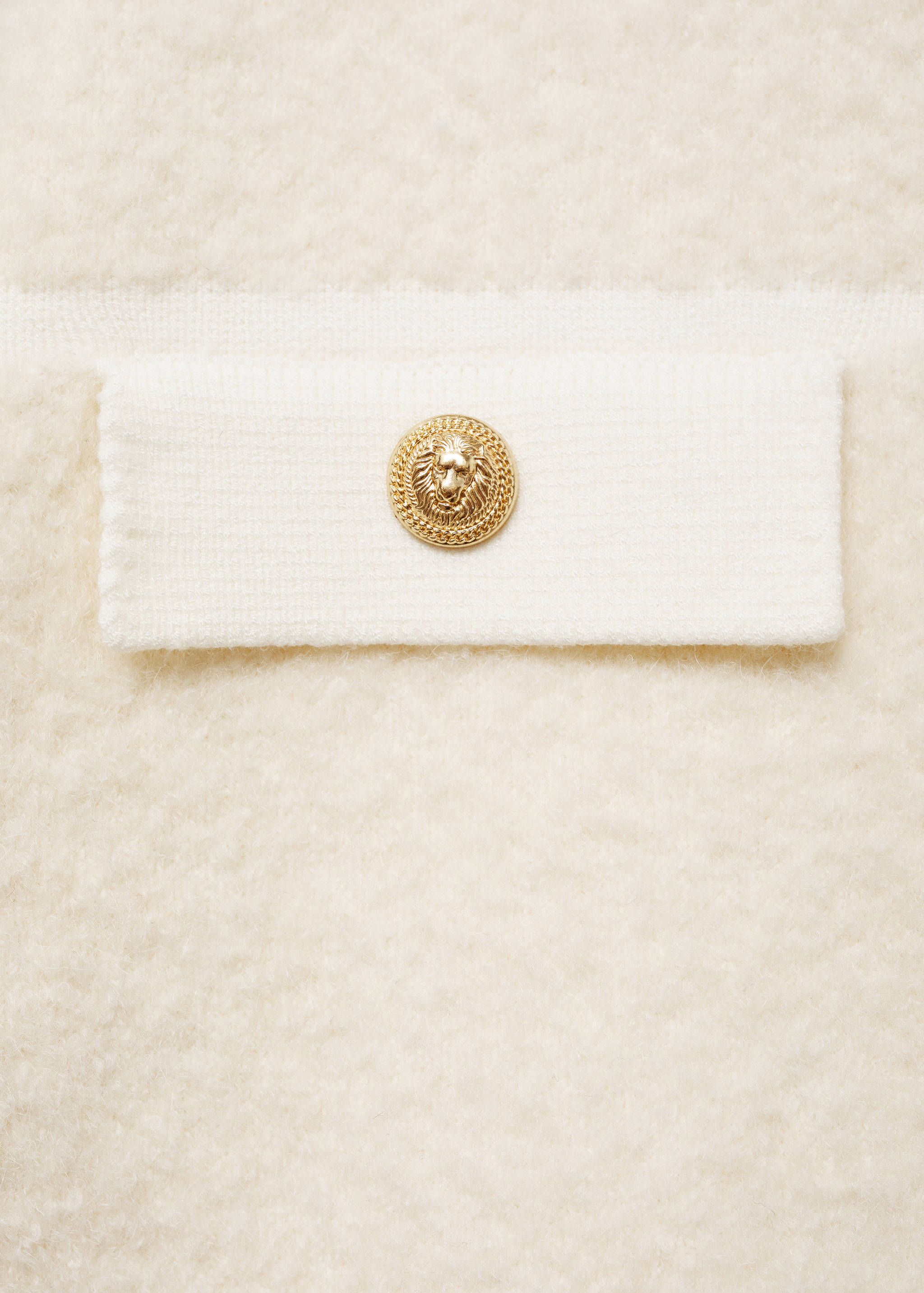 Knitted buttoned jacket - Details of the article 0