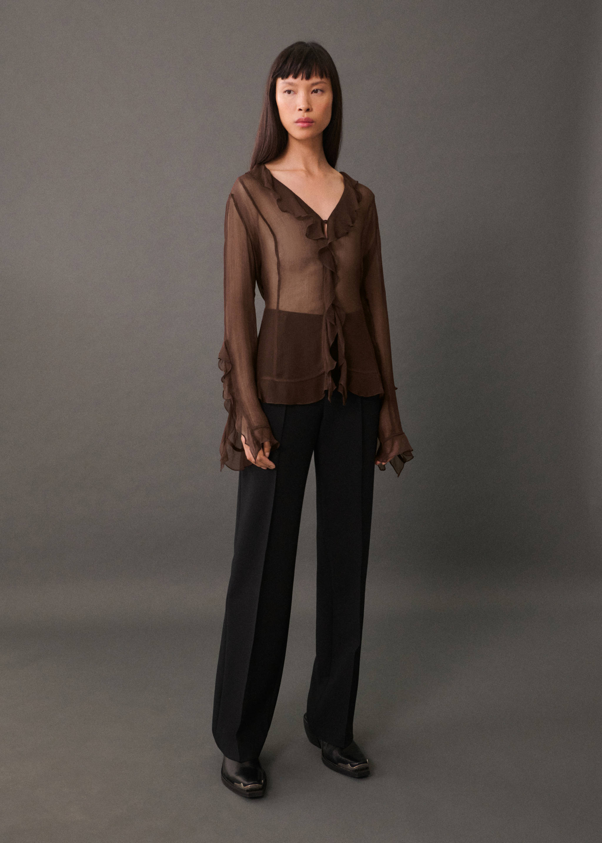 Semi-transparent ruffled blouse - General plane