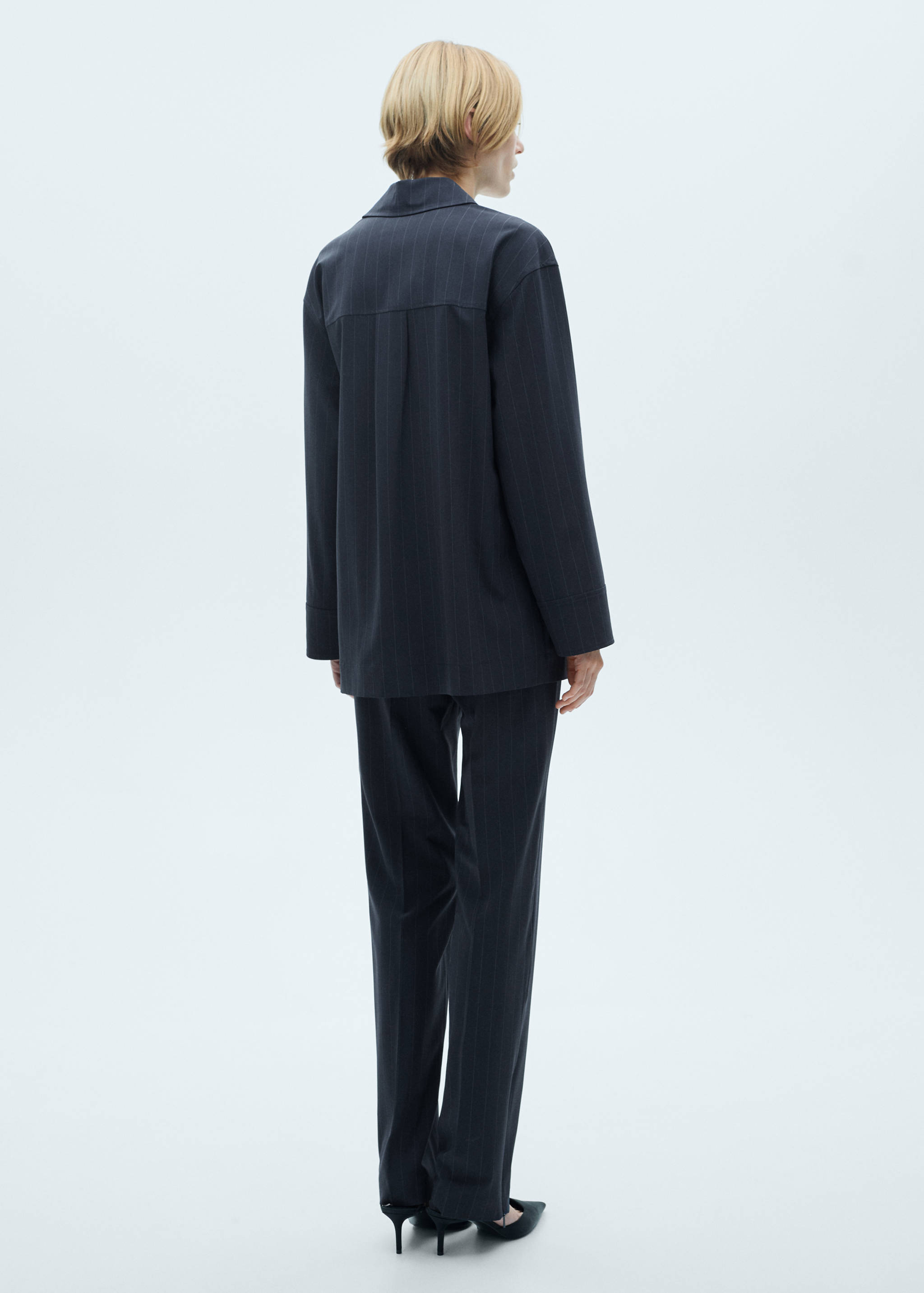 Sobrecamisa raya diplomática - Reverso del artículo