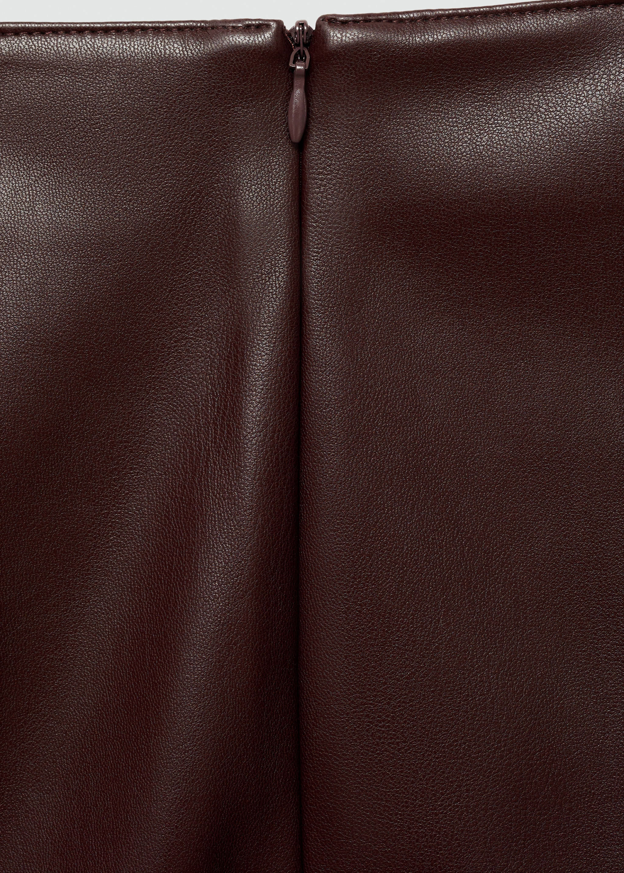 Leather-effect pencil skirt - Details of the article 0