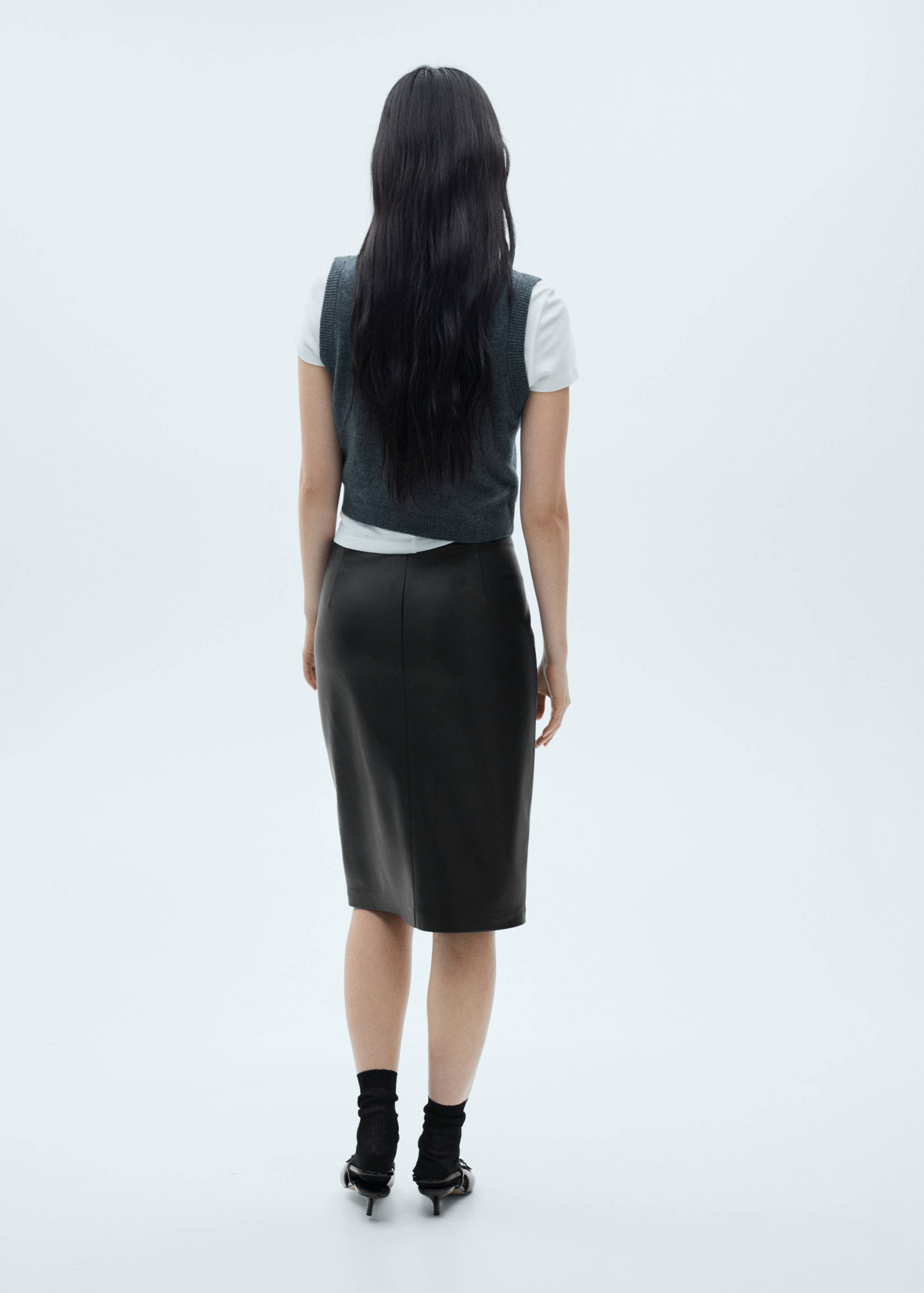 Leather-effect pencil skirt - Reverse of the article