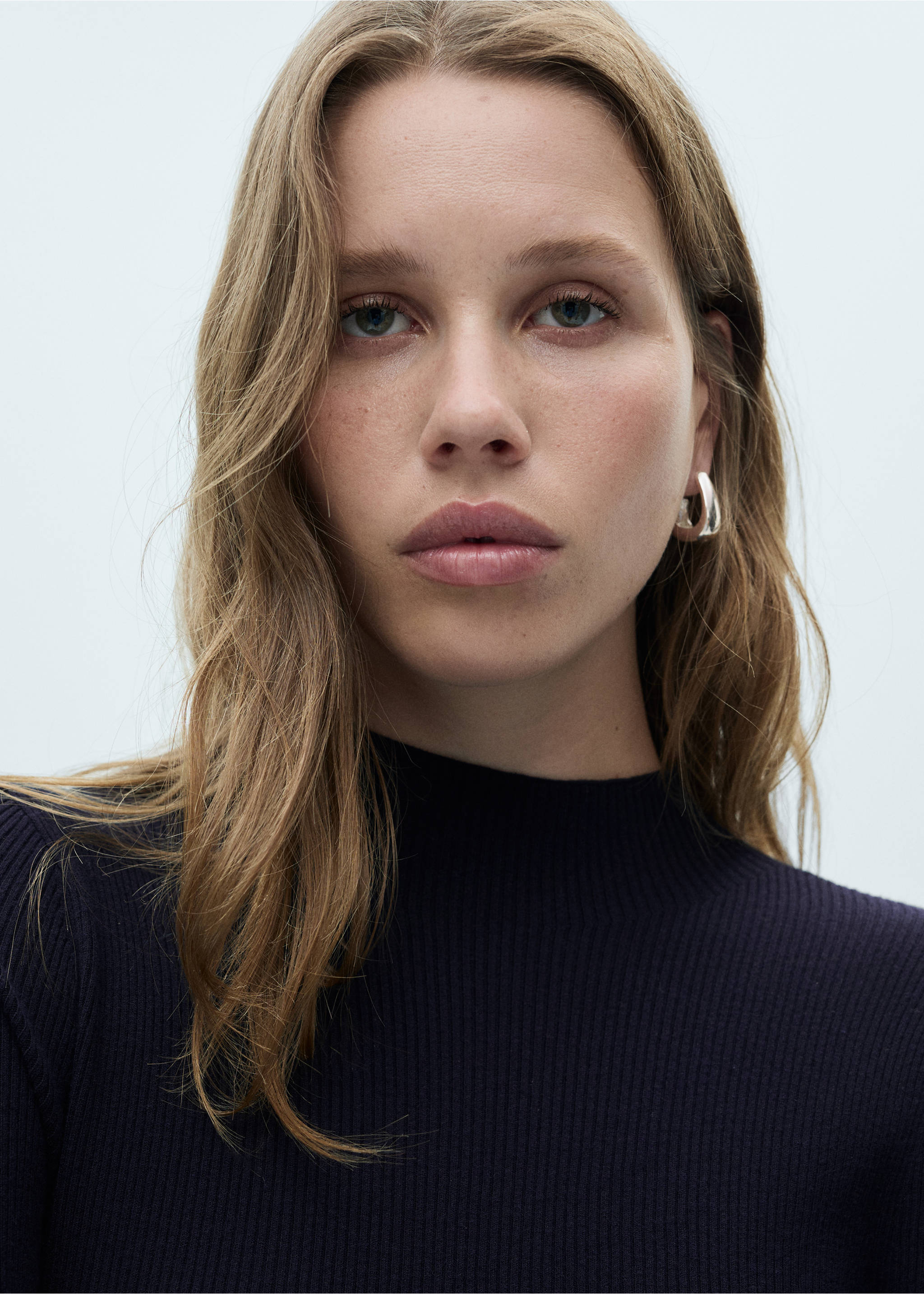 Knitted dress with contrasting trims - Details of the article 1, Dark Navy. Ref: 77065658-00.