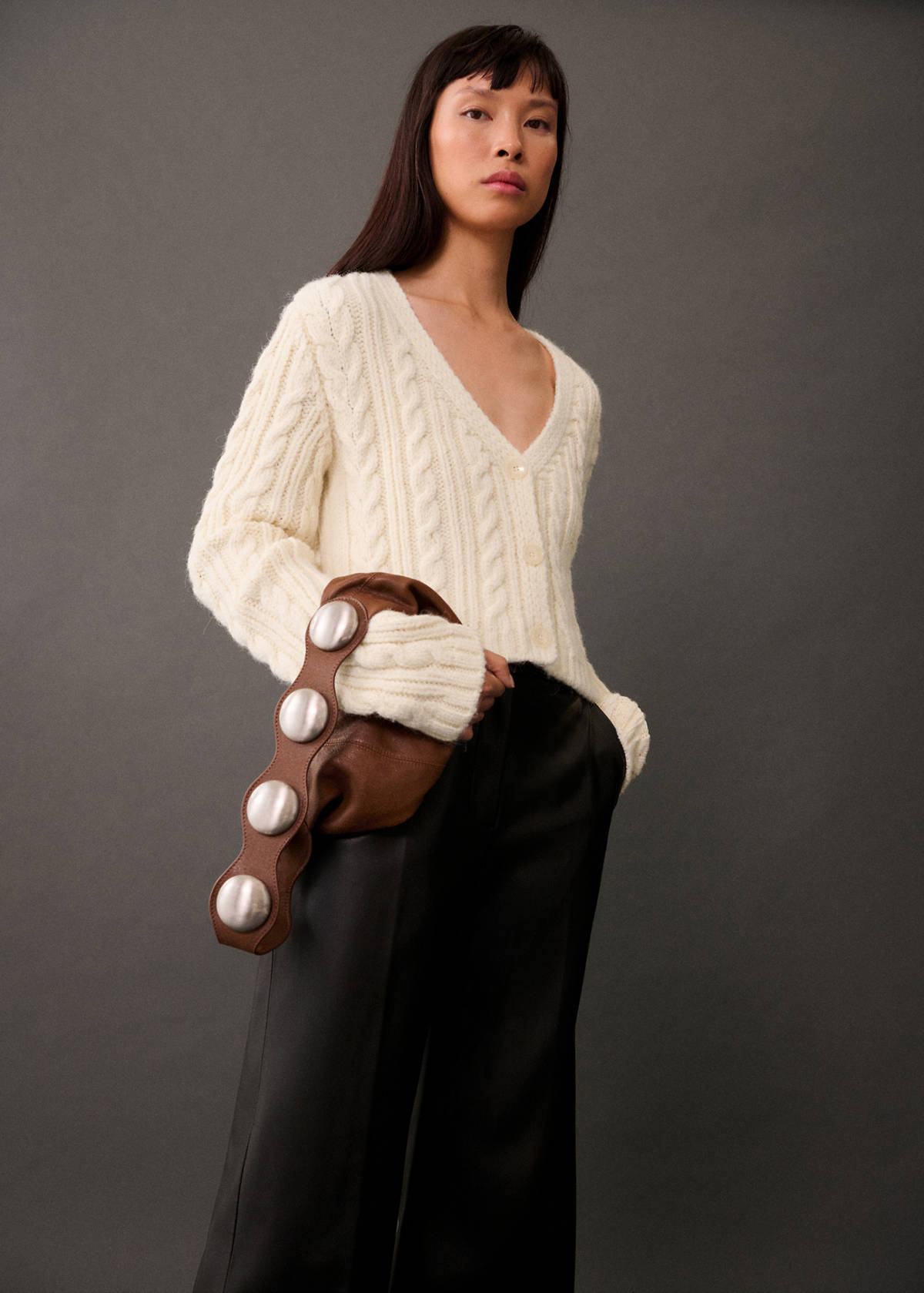 Buttoned knit braided cardigan — Ecru