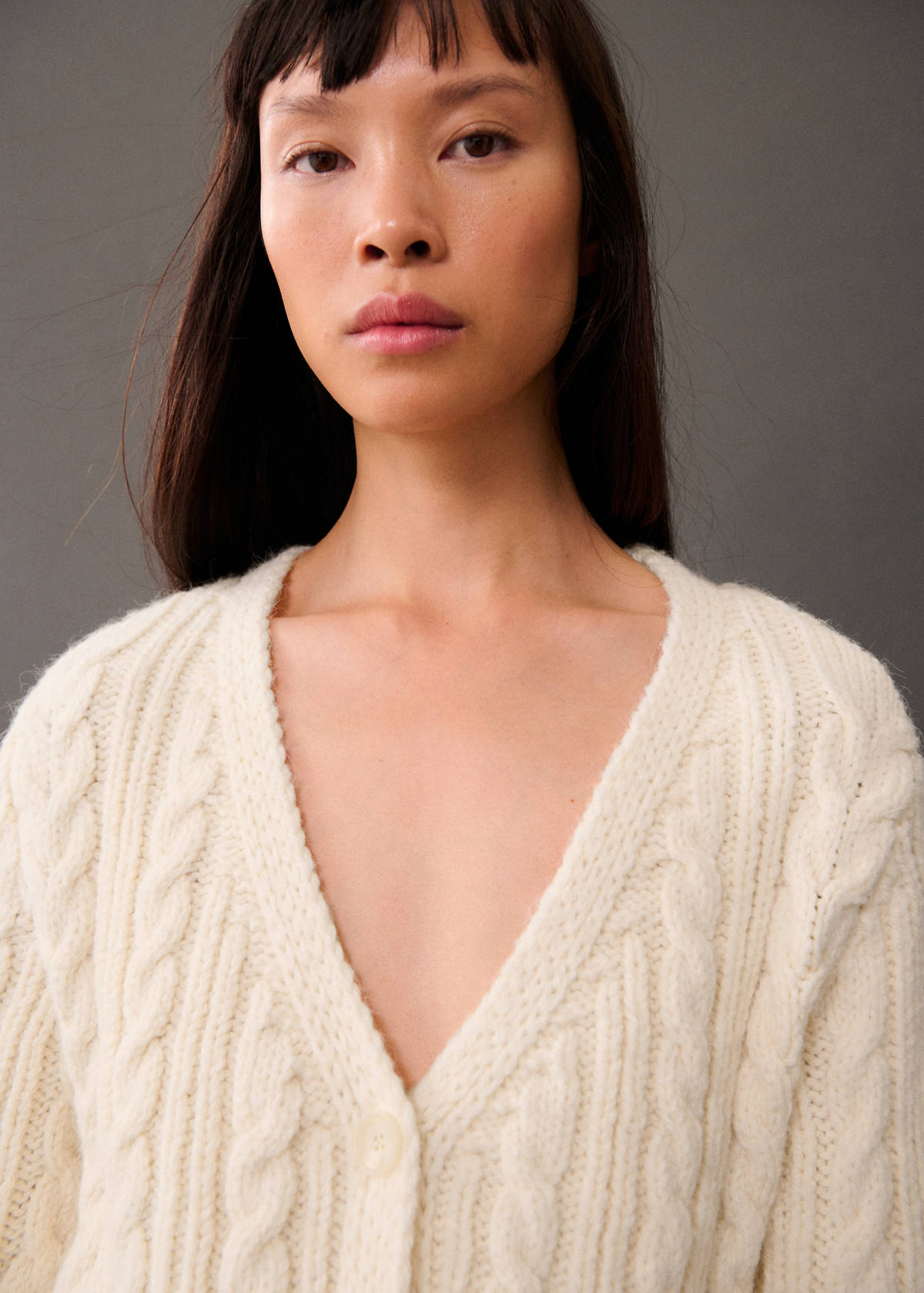 Buttoned knit braided cardigan — Ecru