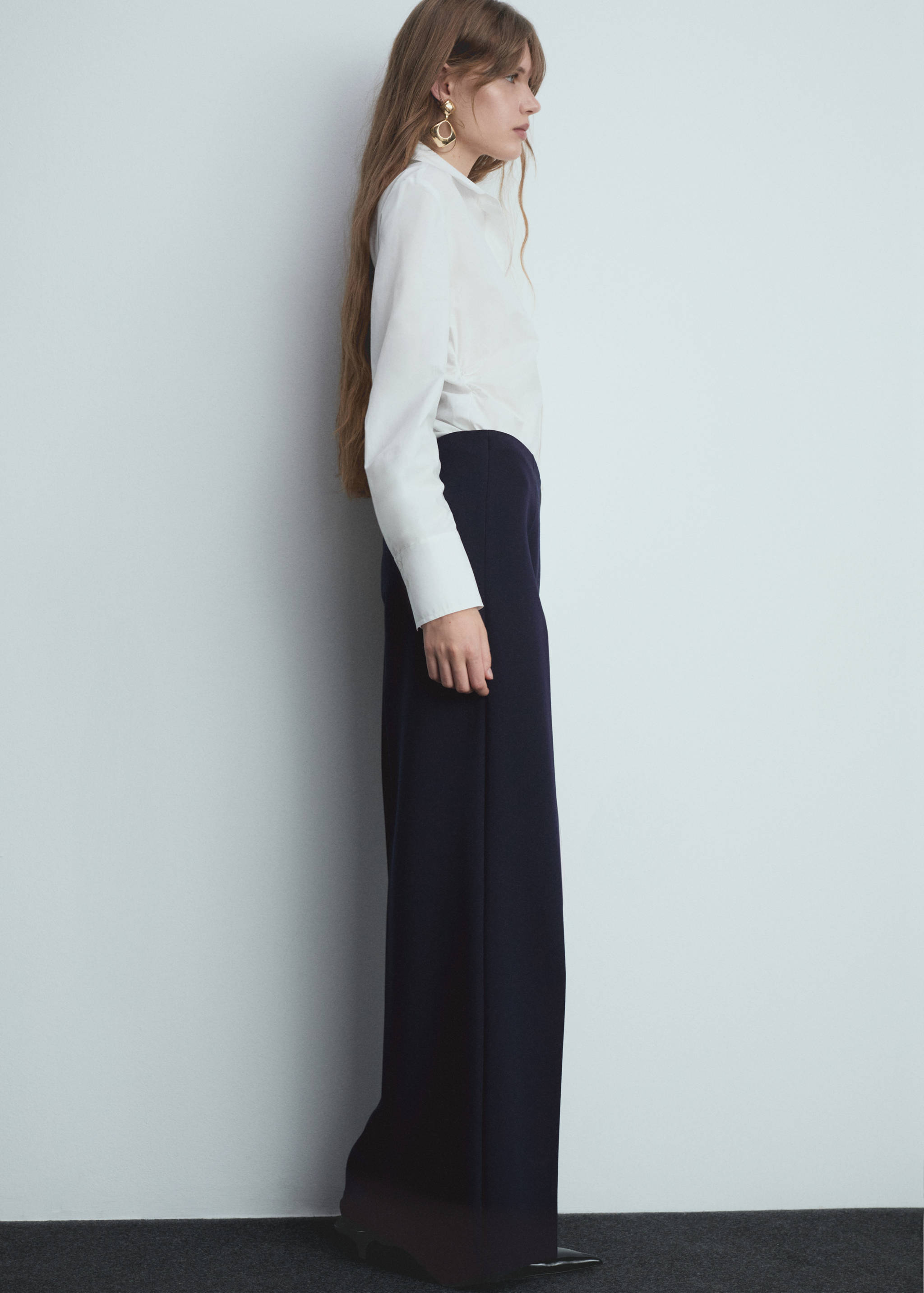 Wide leg pleated trousers - Details of the article 2