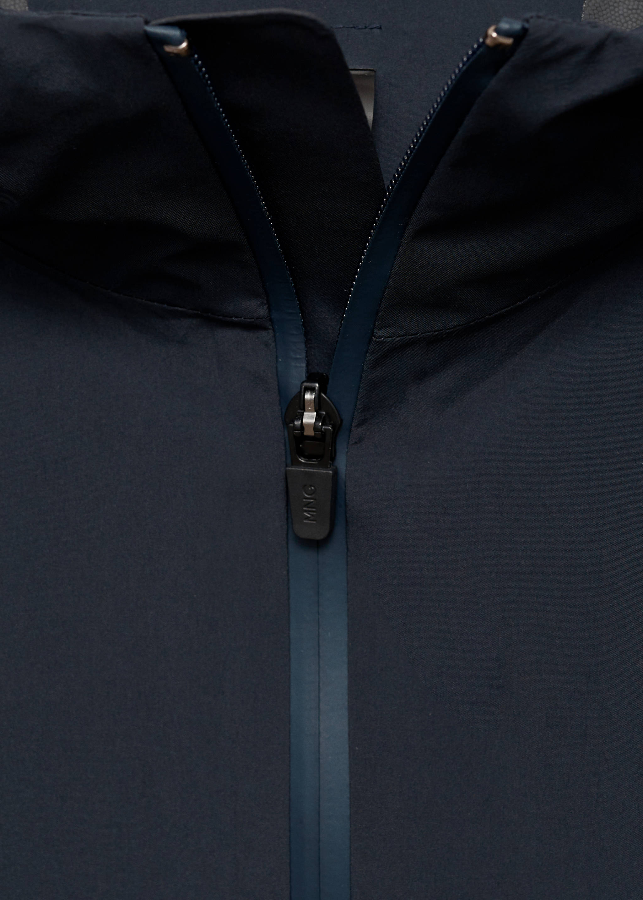 Waterproof hooded jacket - Details of the article 8