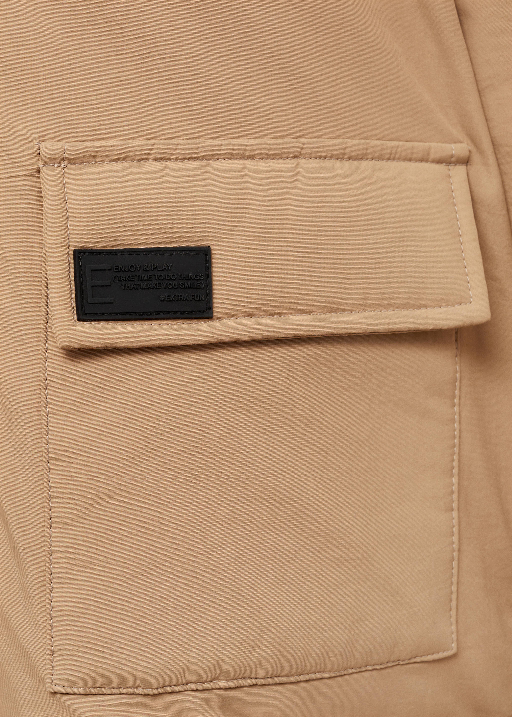 Pockets hooded coat - Details of the article 0
