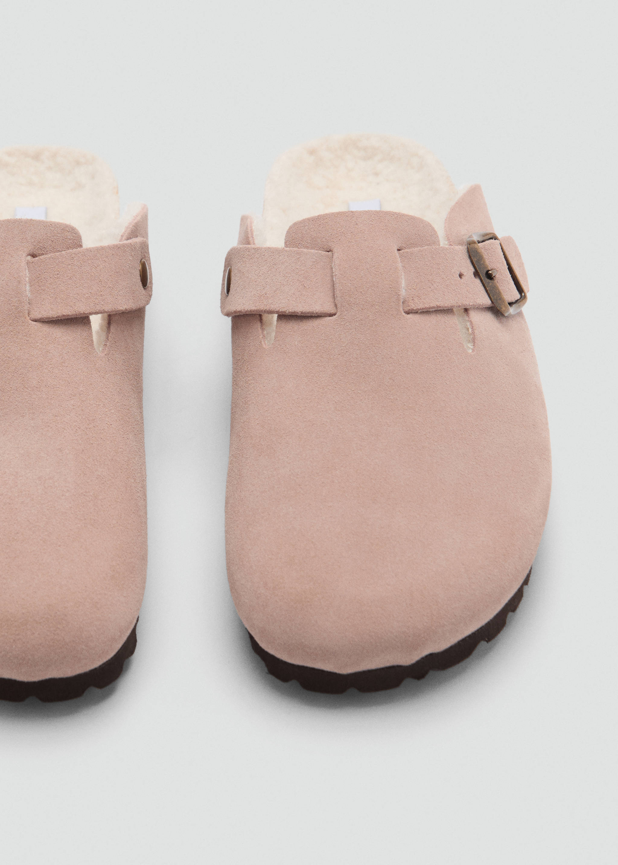 Sheepskin clogs with fur-effect lining - Details of the article 1