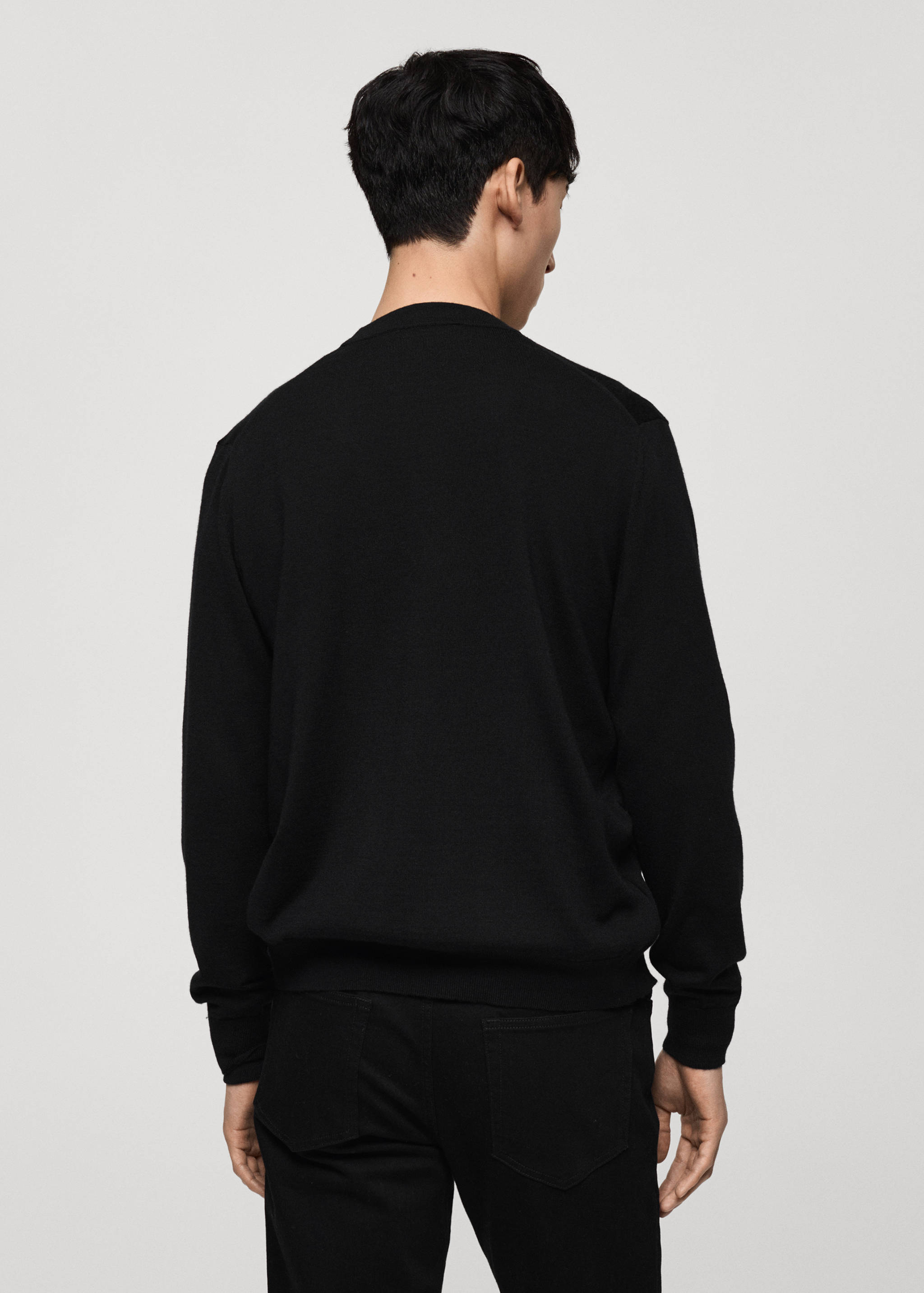 100% merino wool medium-knit cardigan - Reverse of the article