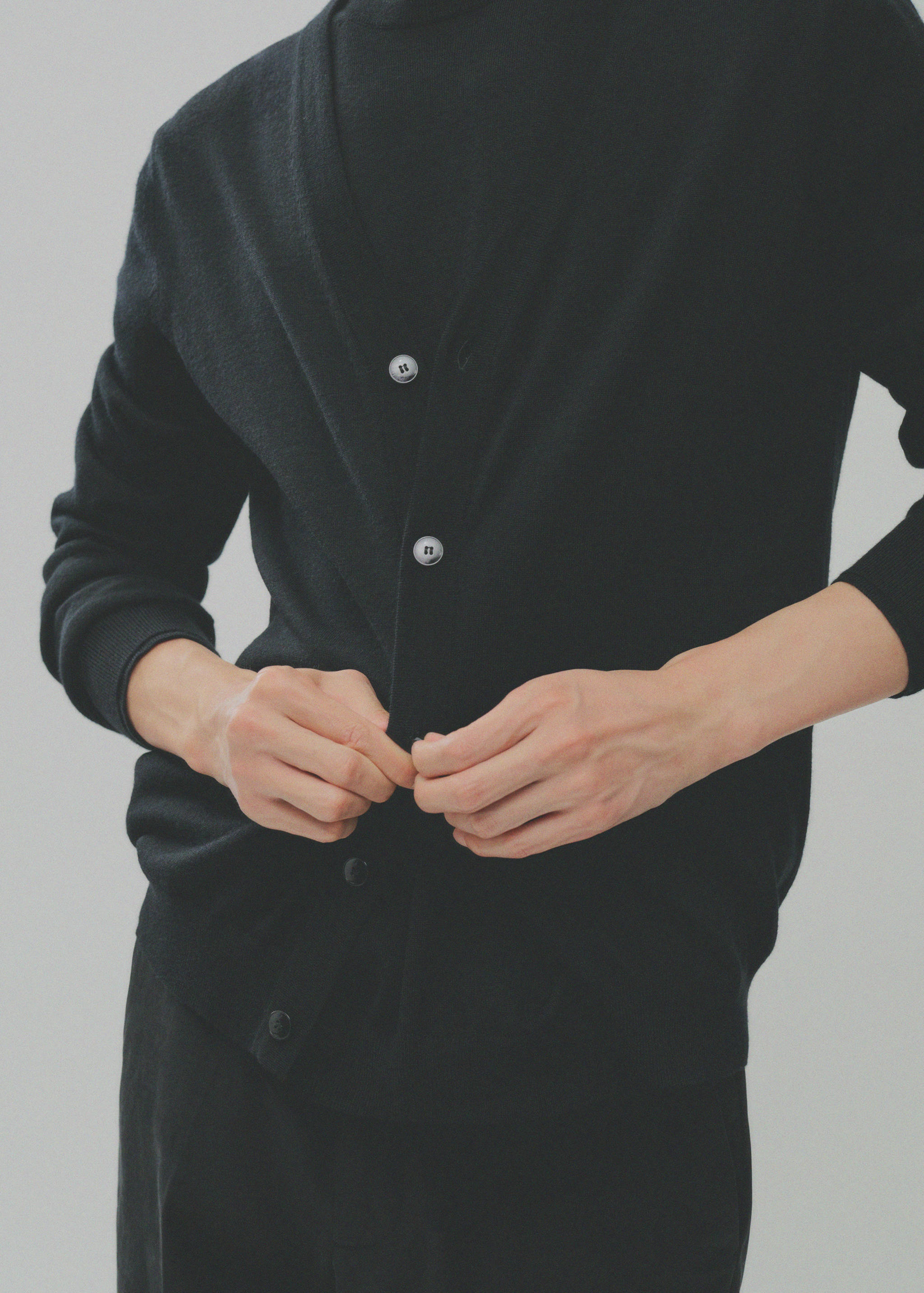 100%美丽奴羊毛中号针织开襟毛衣 - null