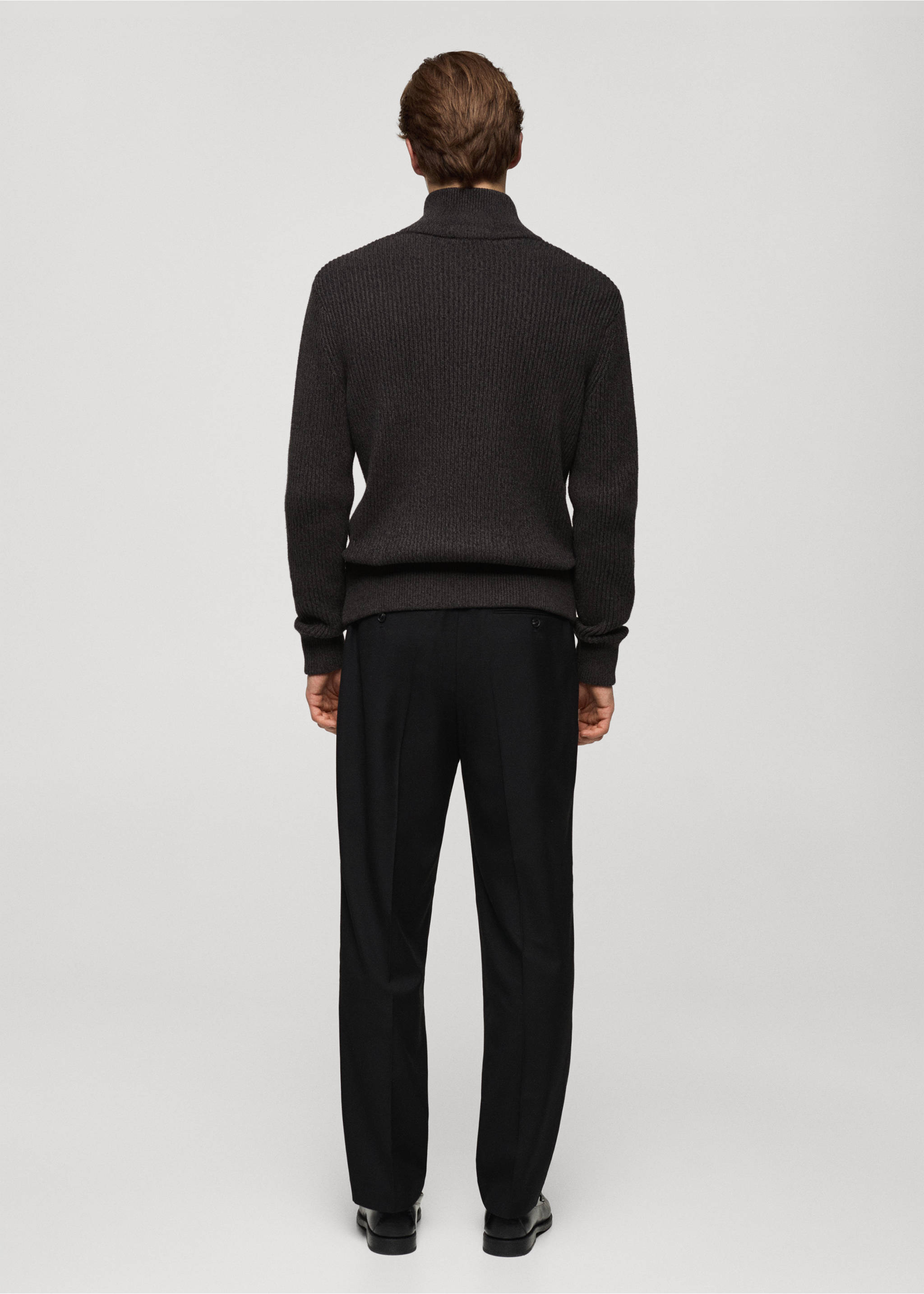 Chunky-knit ribbed sweater with zip - Reverse of the article, Charcoal. Ref: 77065975-00.
