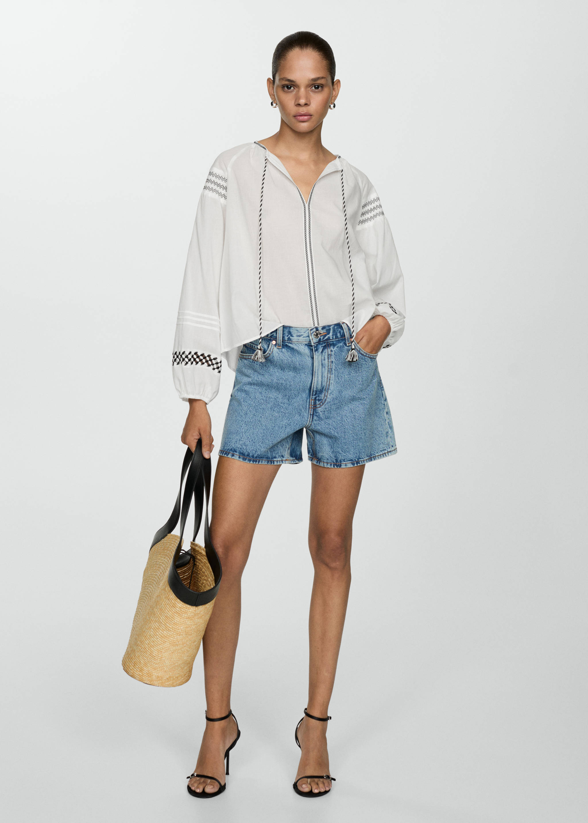 T-shirt with fine-knit structure - General plane