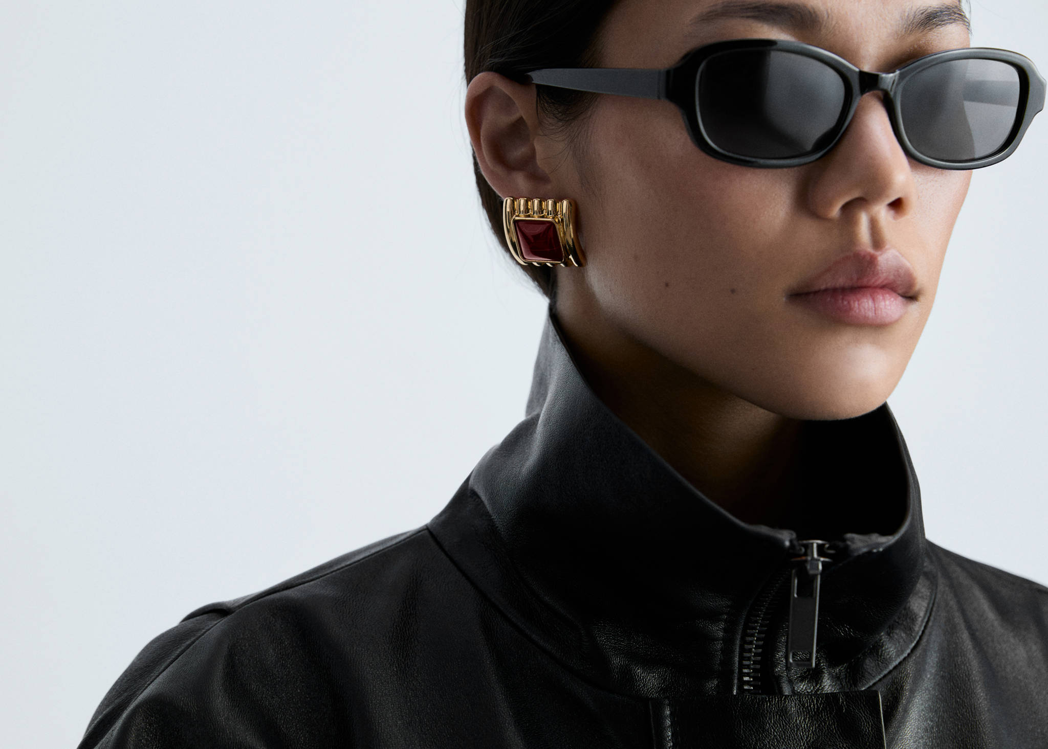 Square bead earrings - General plane