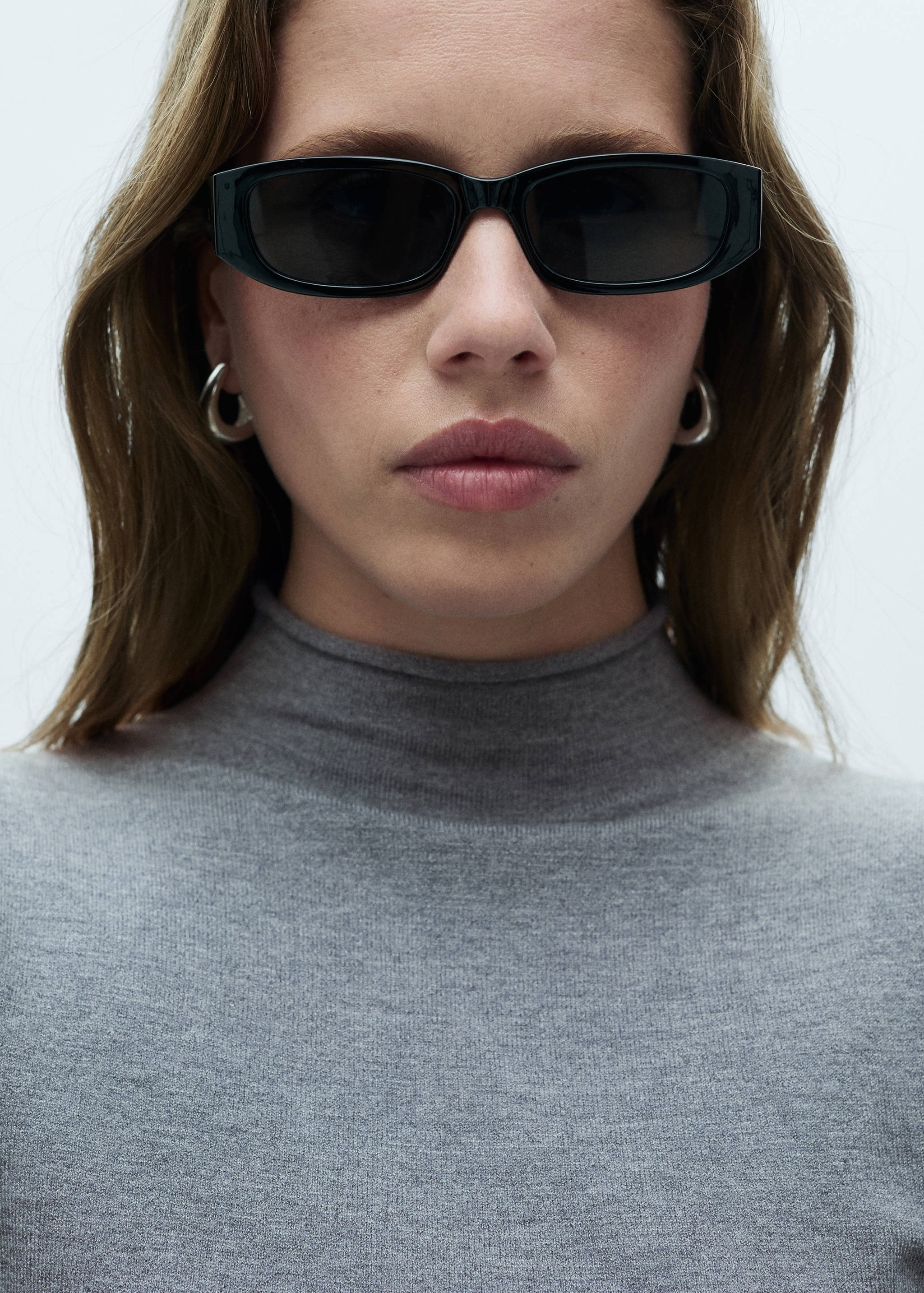 Свитер с воротником-стойкой - Деталь изделия 1