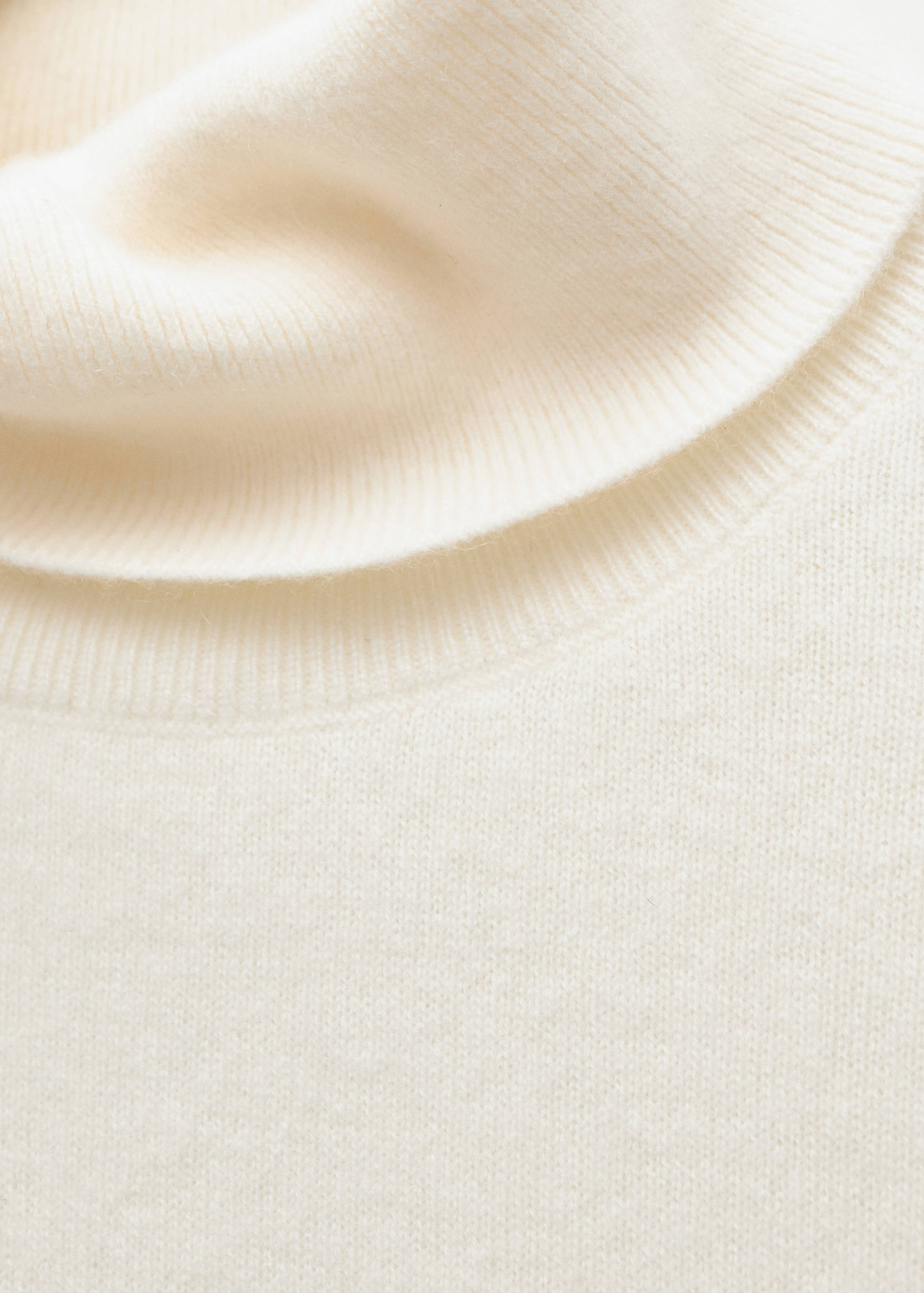 Cashmere roll neck jumper - Details of the article 8