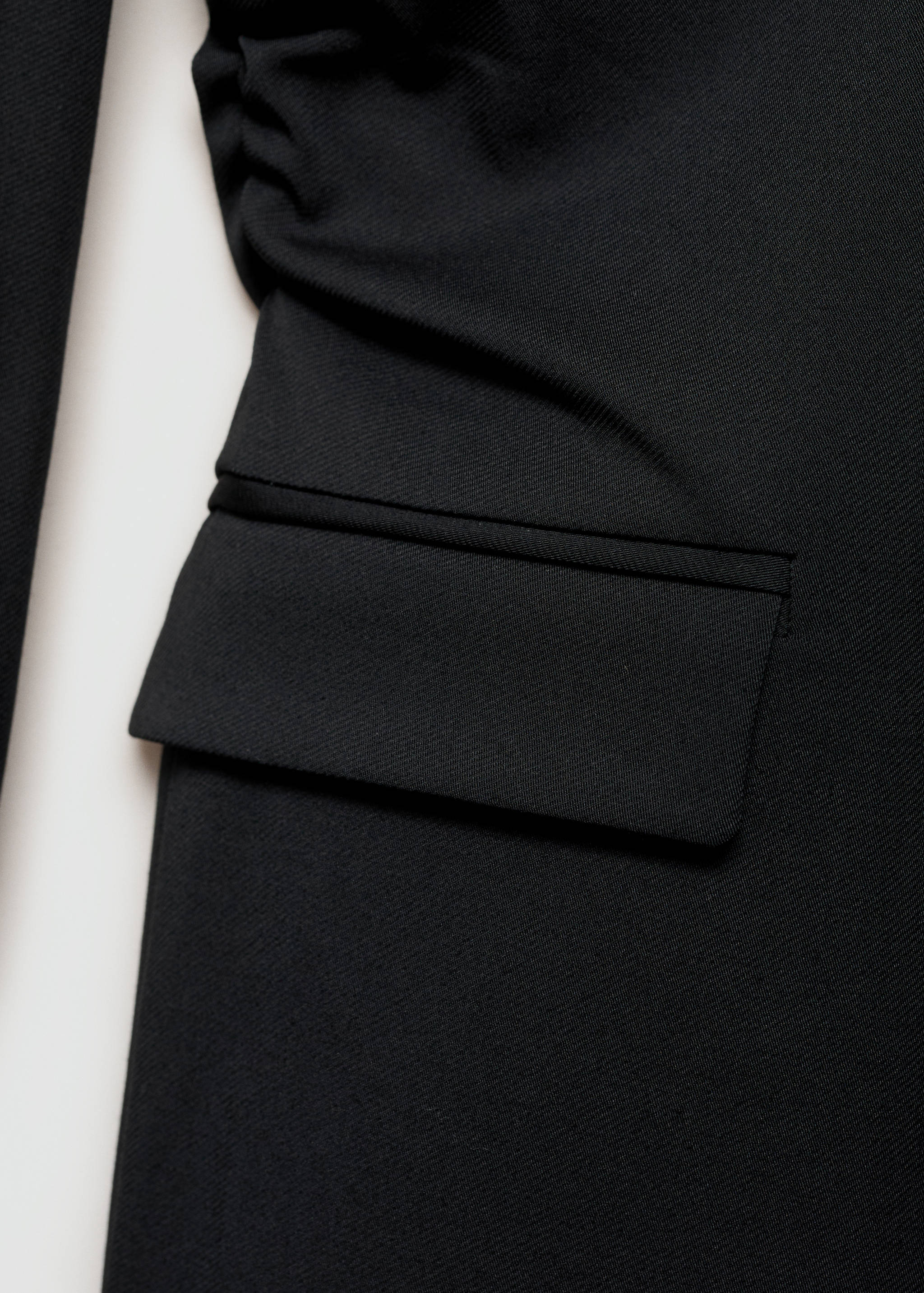 Fitted suit blazer - Details of the article 0