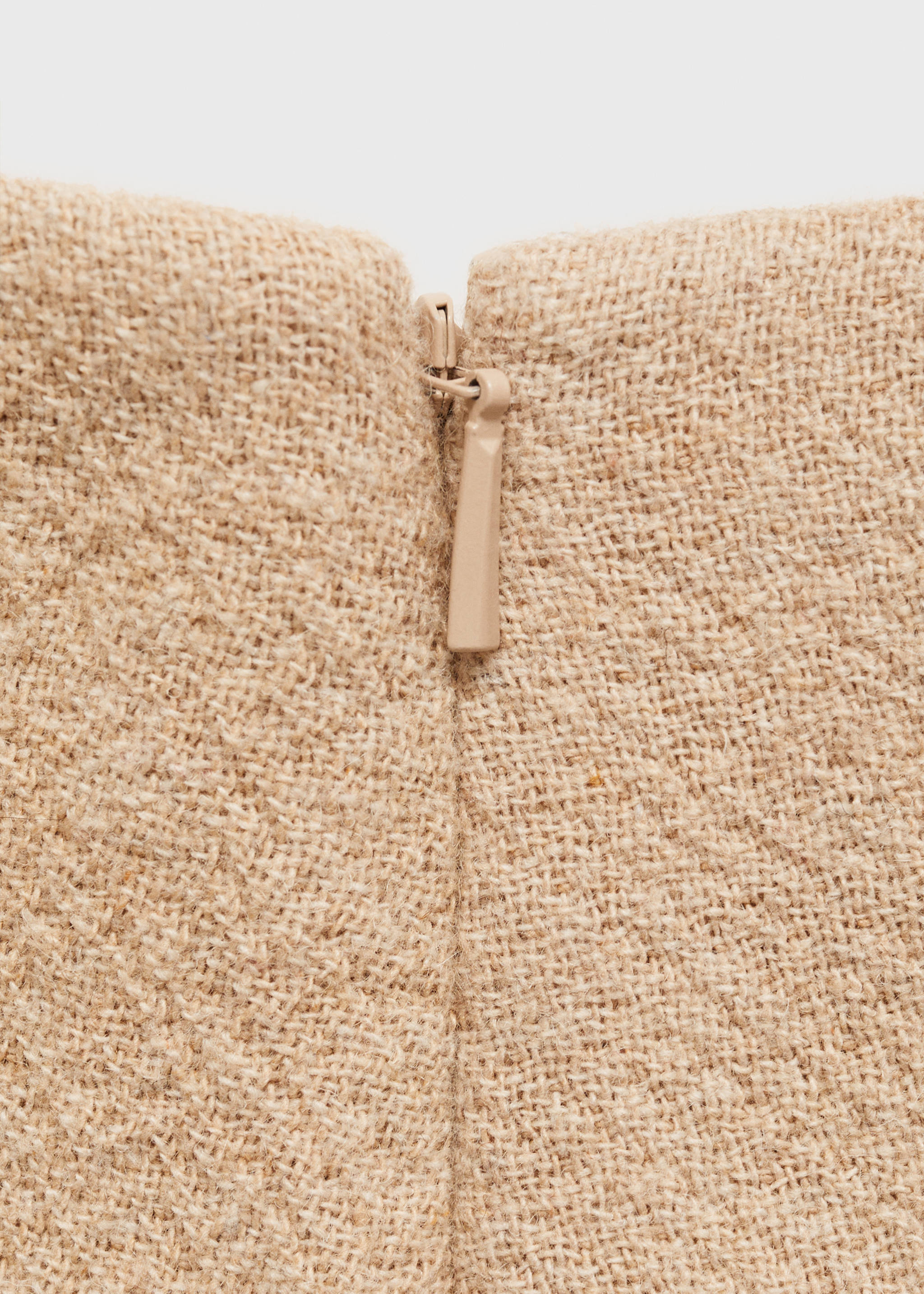 Button detail miniskirt - Details of the article 0