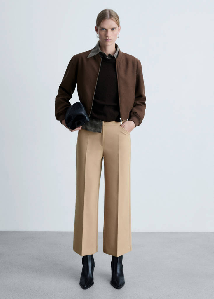 Wide leg pleated trousers — Beige