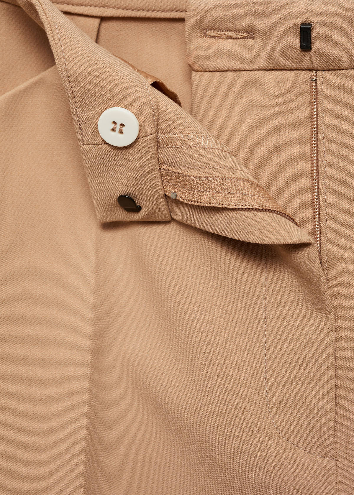 Wide leg pleated trousers — Beige