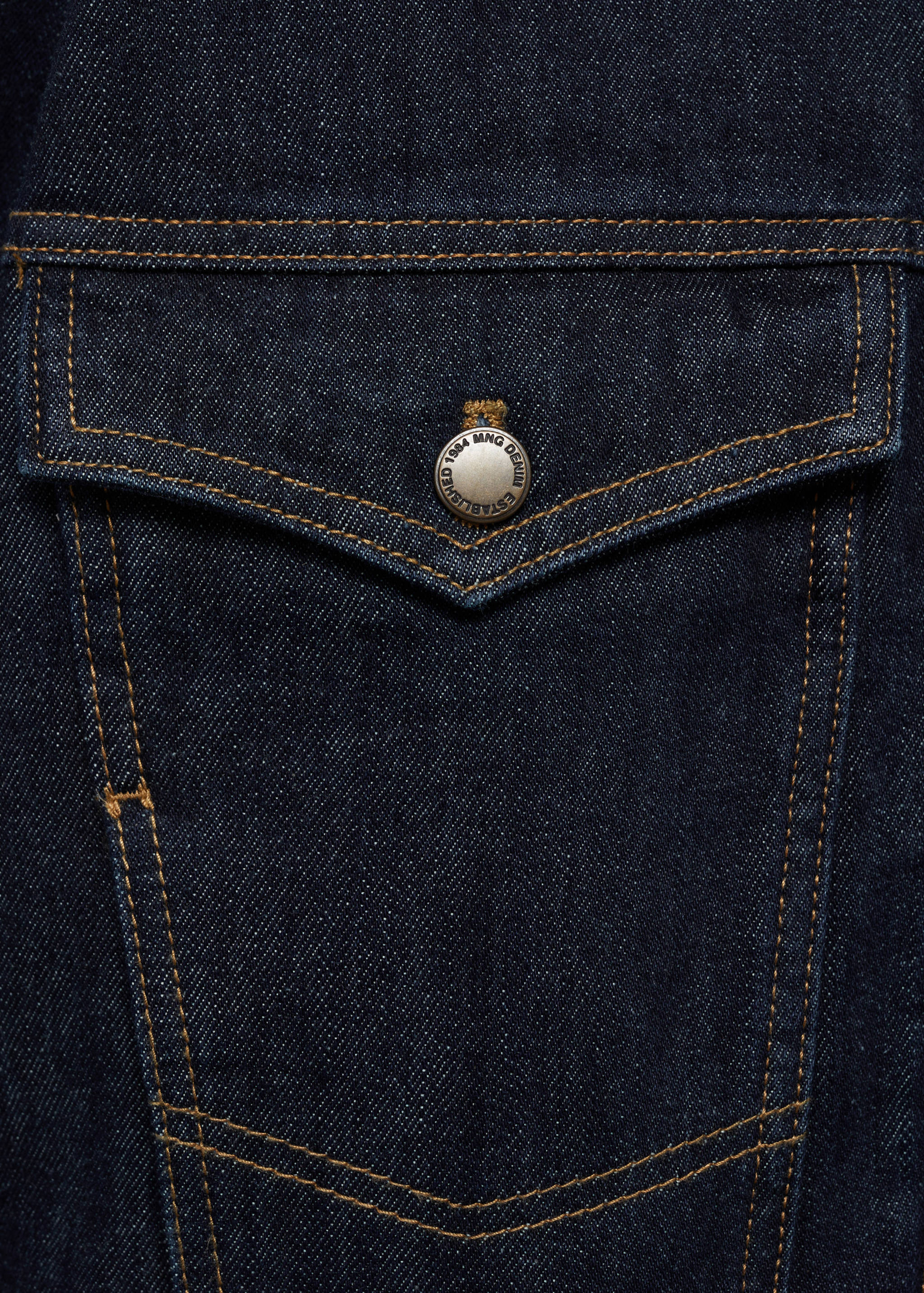 Denim jacket with contrast collar - Details of the article 0