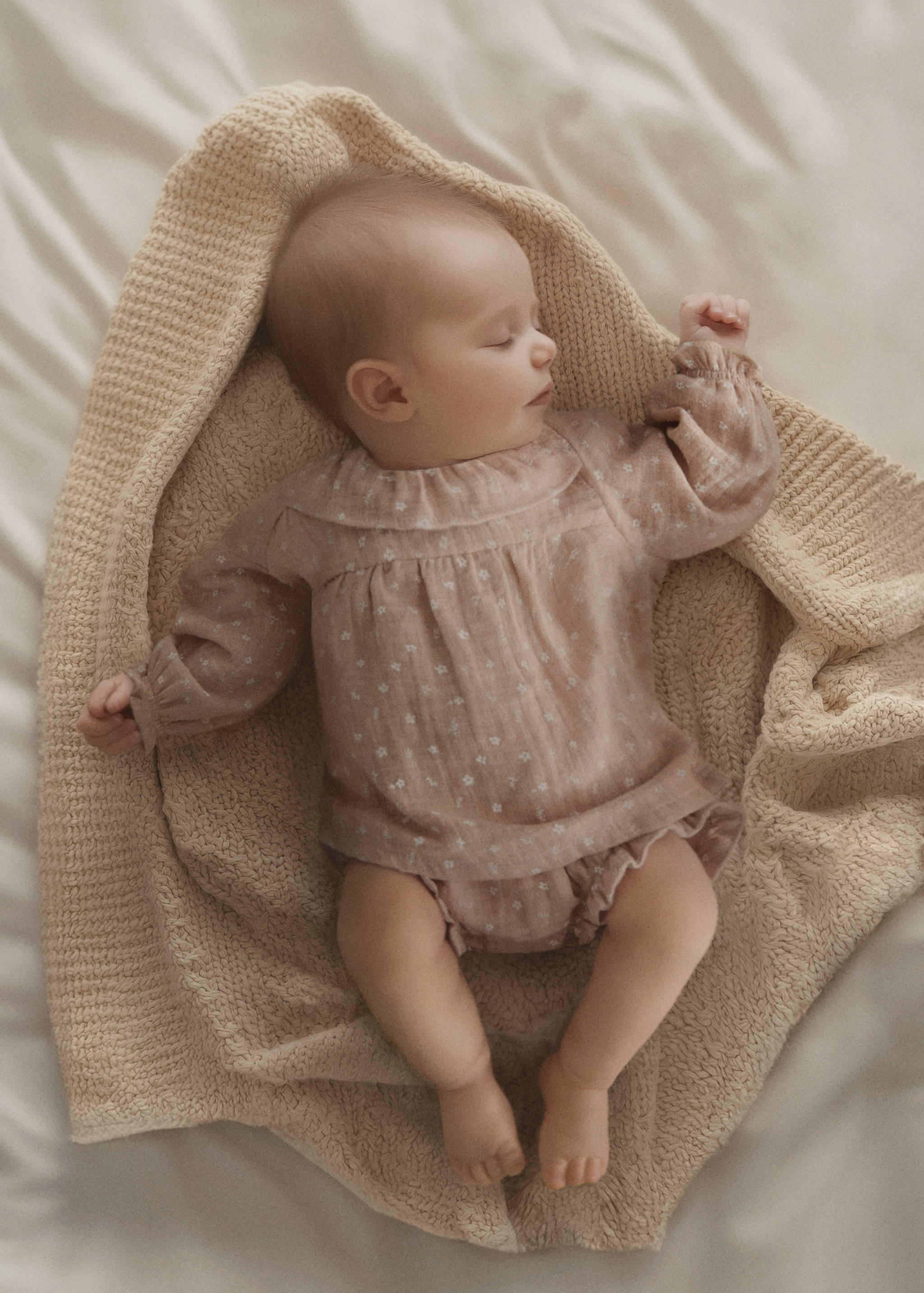 Floral print blouse - Details of the article 5