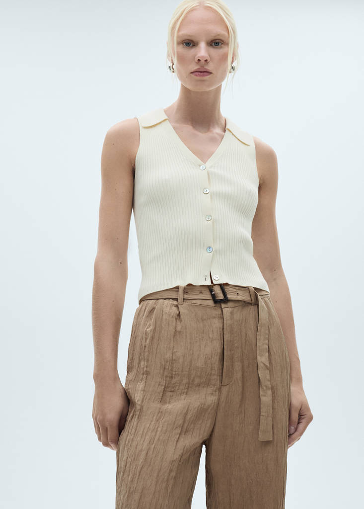 Textured trousers with belt — Brown
