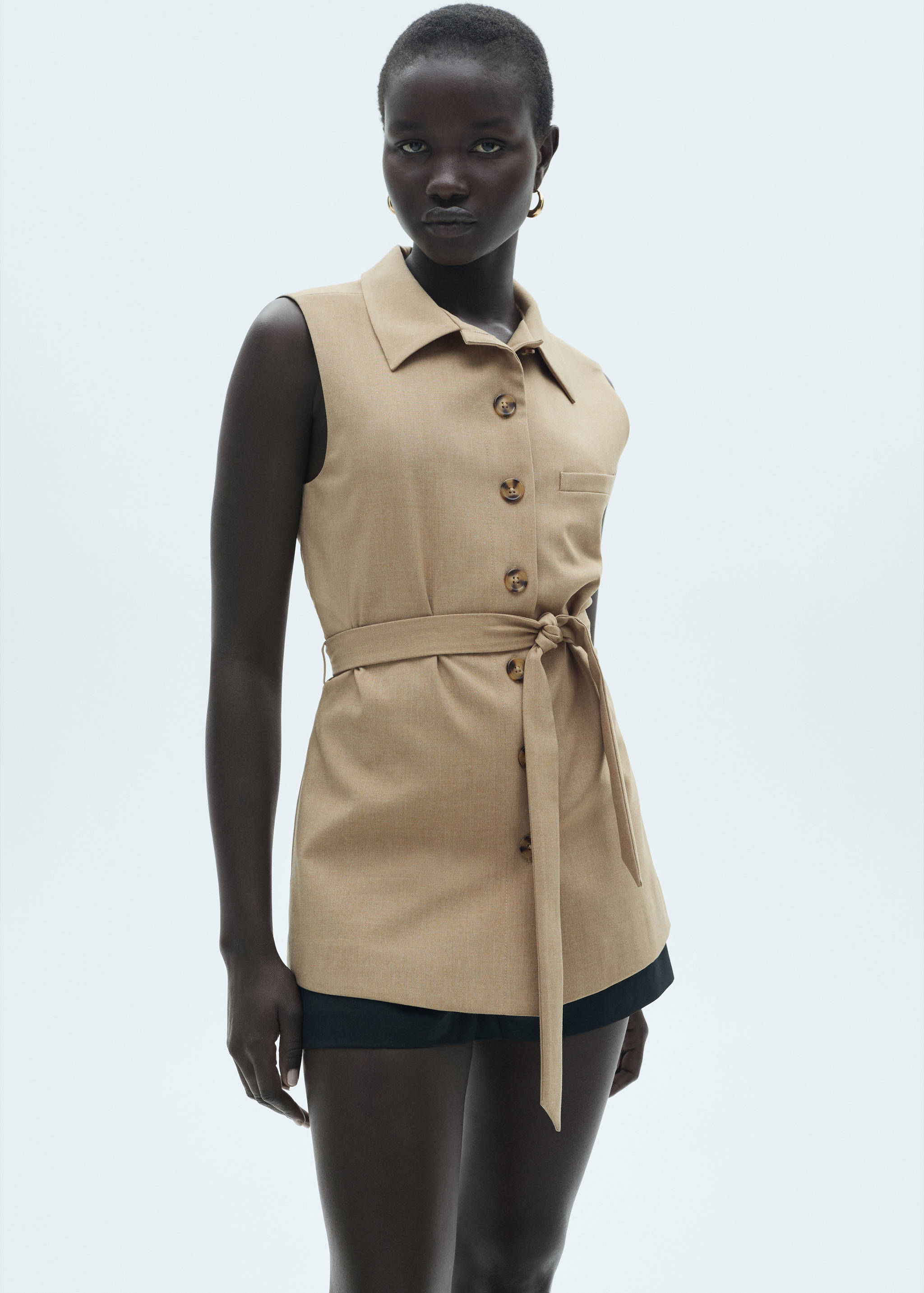 Костюмный жилет с поясом - Деталь изделия 2