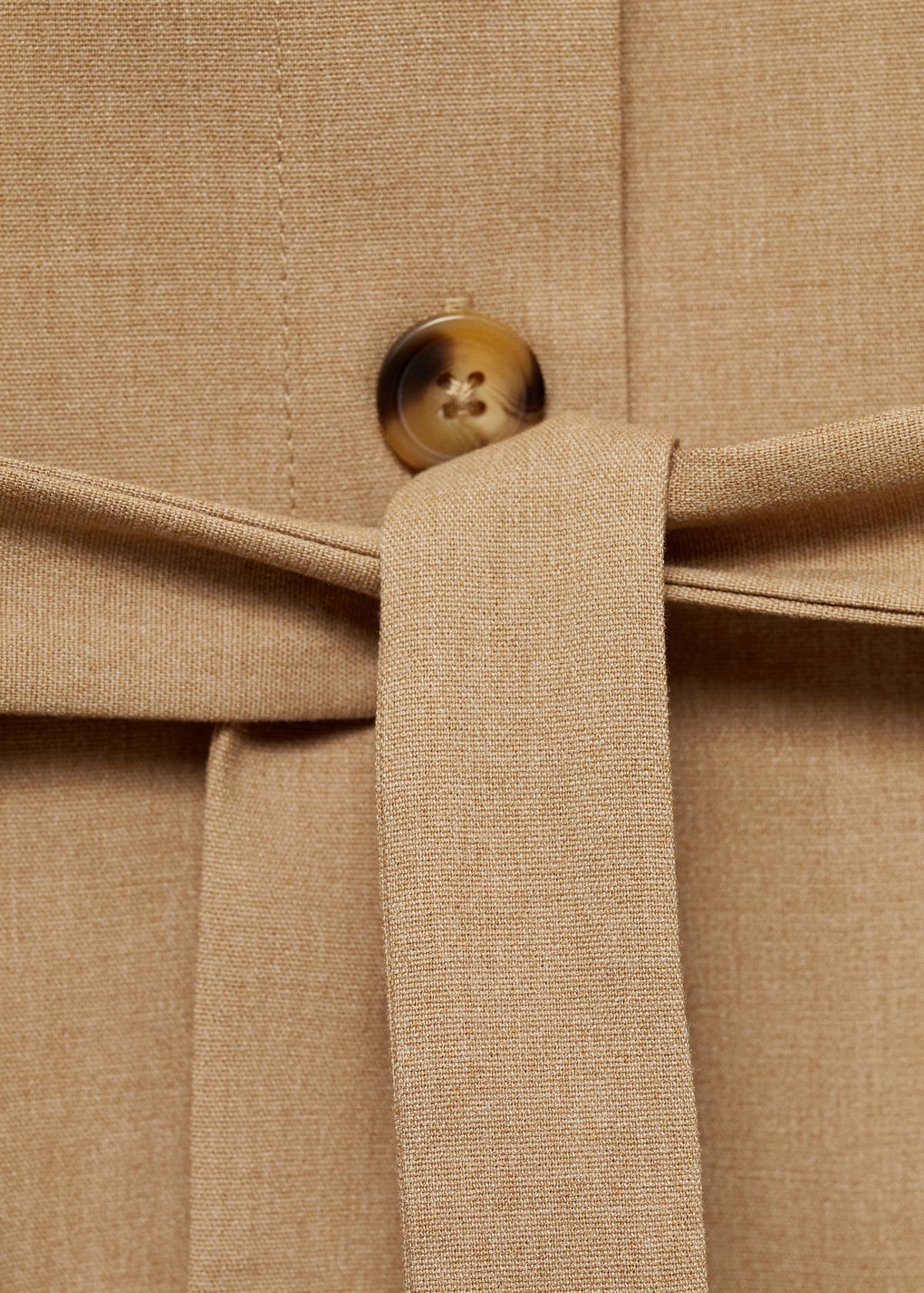 Suit waistcoat with bow — Beige