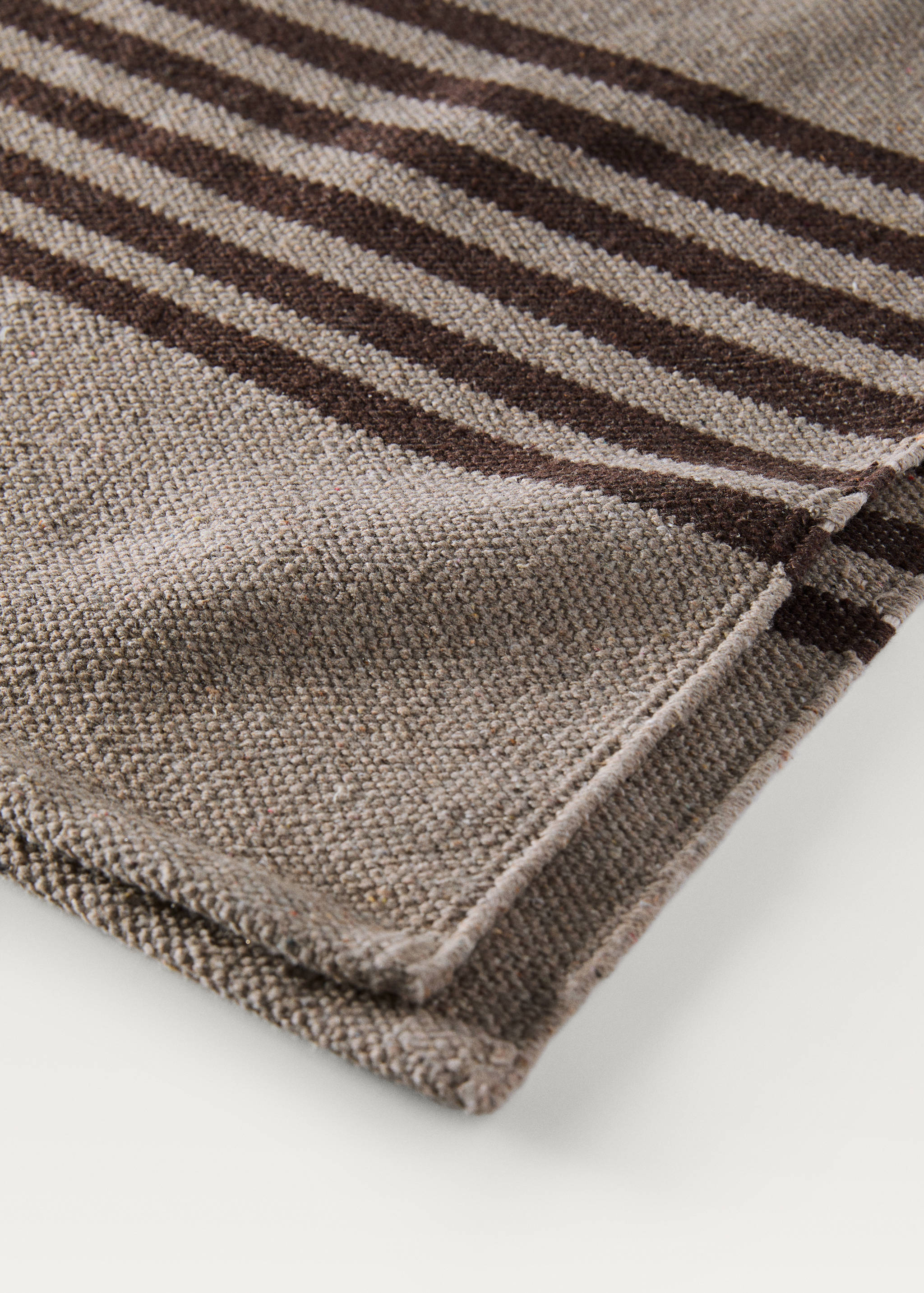 Stone Thread Rug 160x230cm - Details of the article 1
