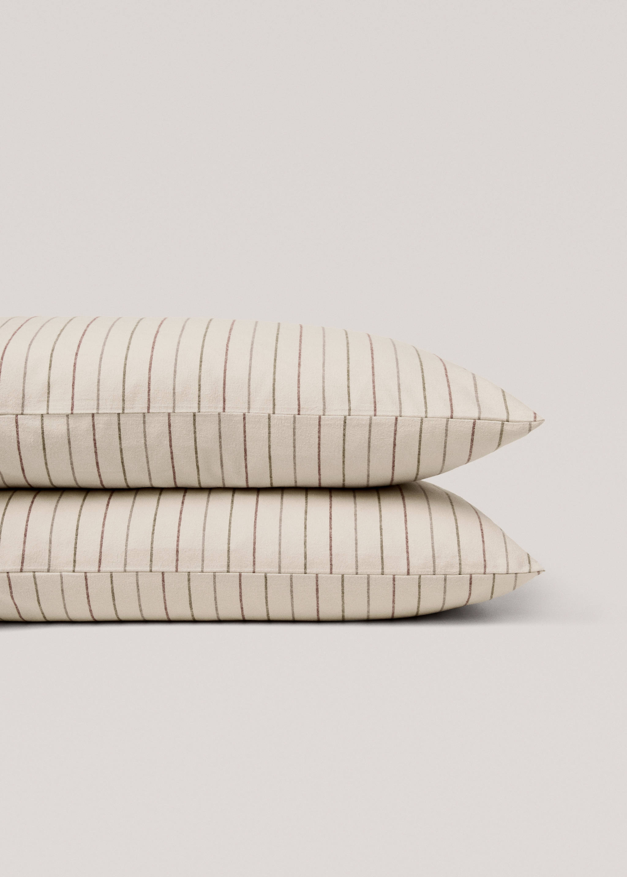 Reversible checkered flannel pillowcase 50x75cm - Details of the article 1