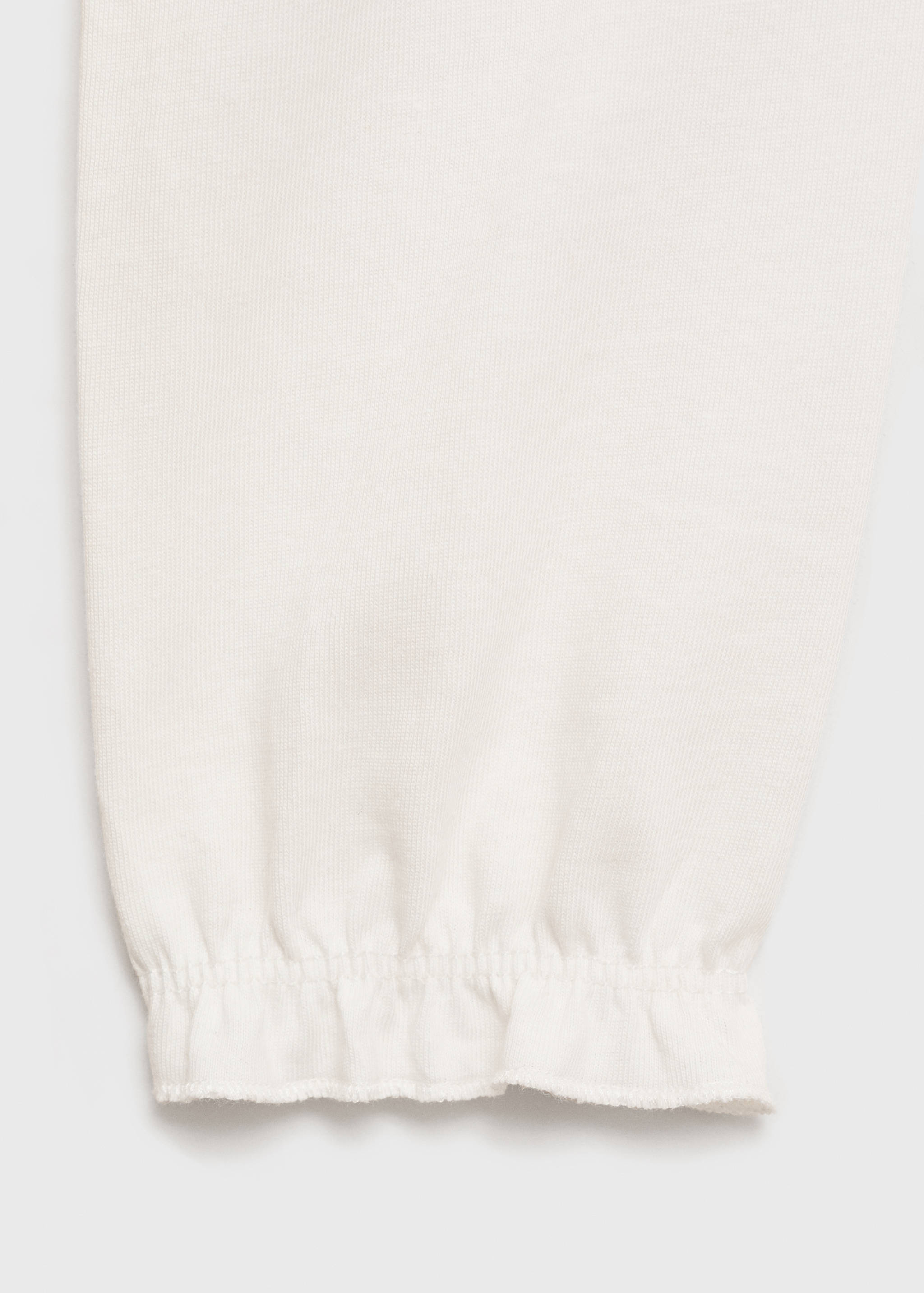 Long-sleeved t-shirt with embossed print - Details of the article 0