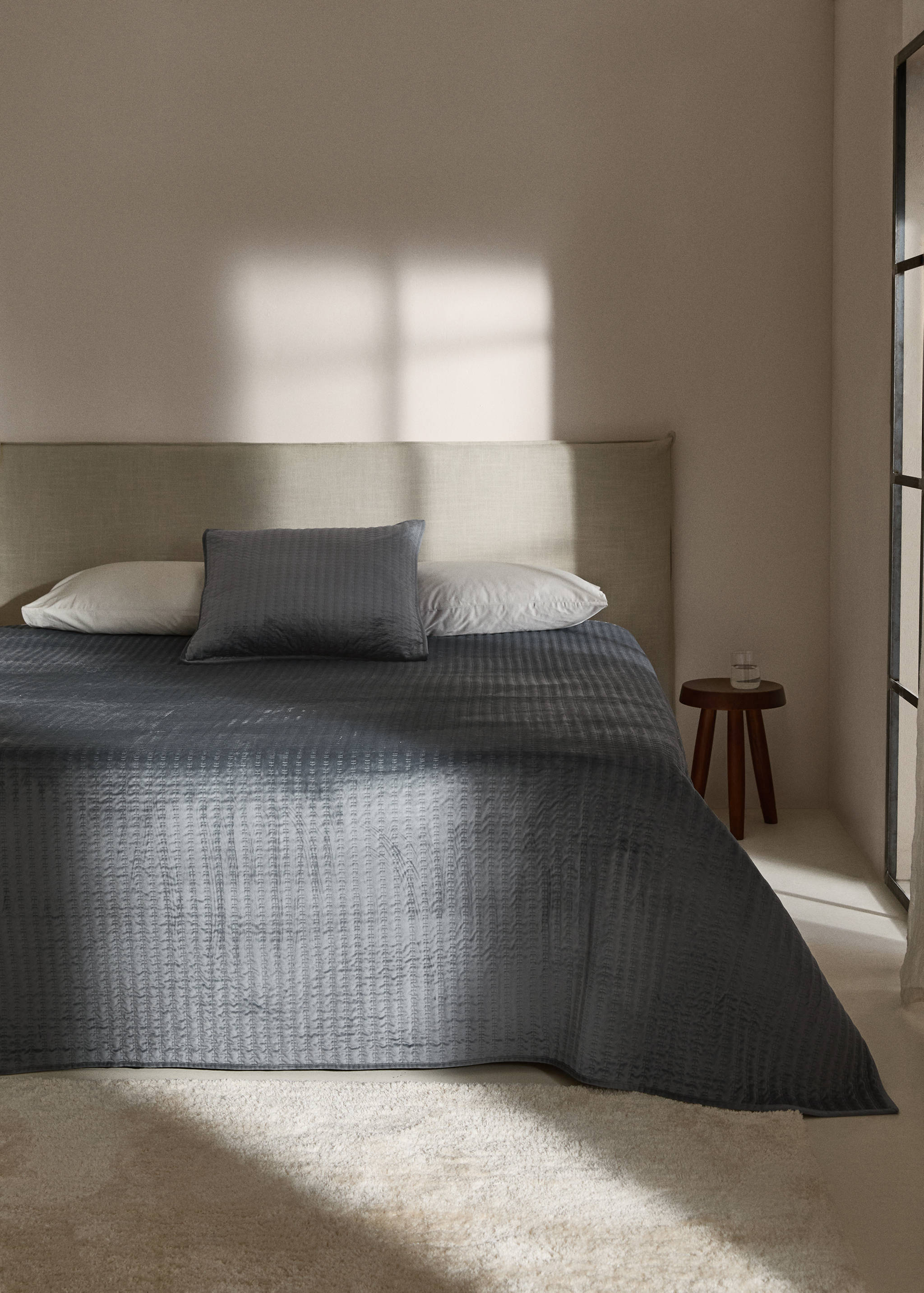 Πάπλωμα βελουτέ - Γενικό πλάνο