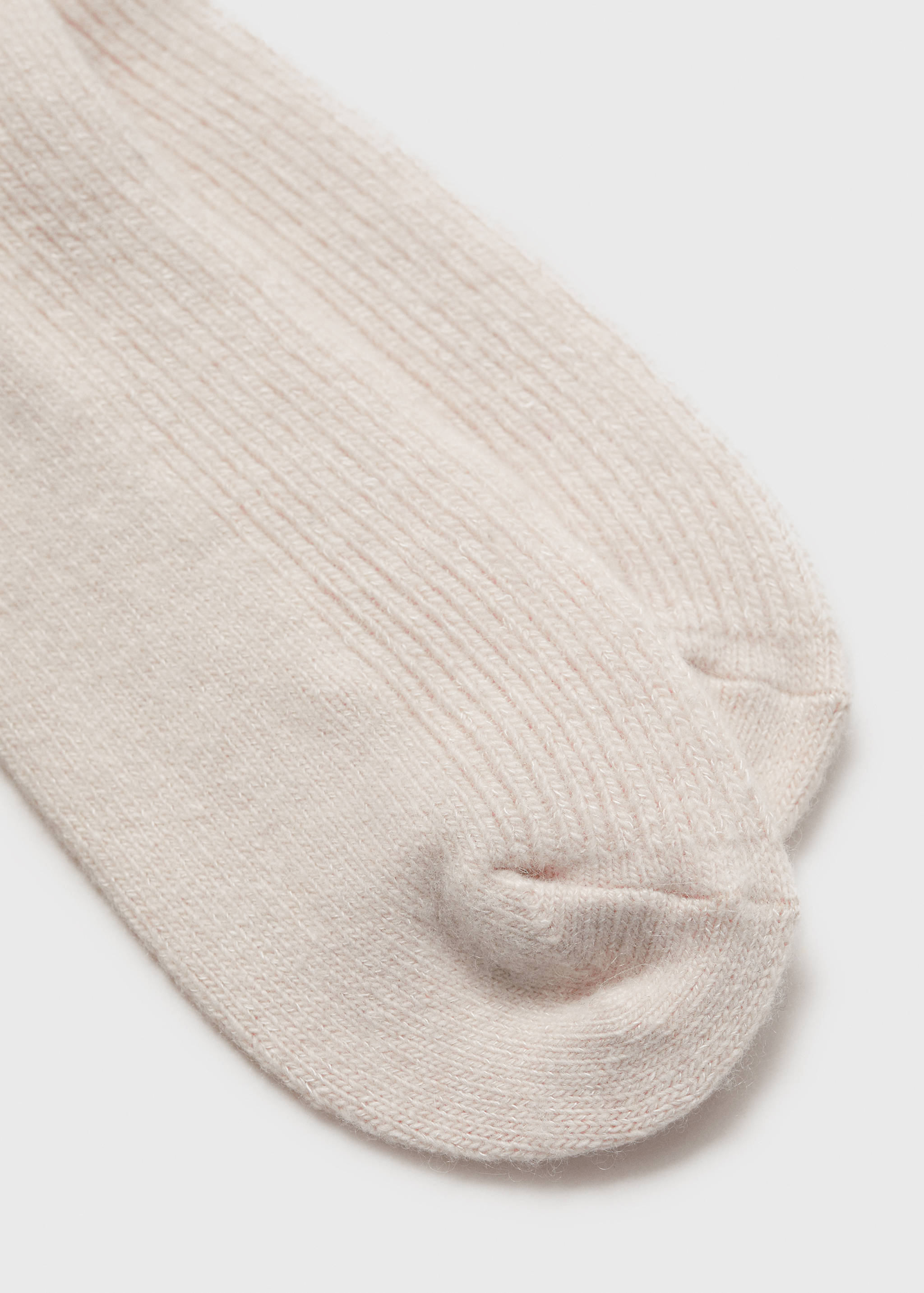 Ribbed socks - Reverse of the article