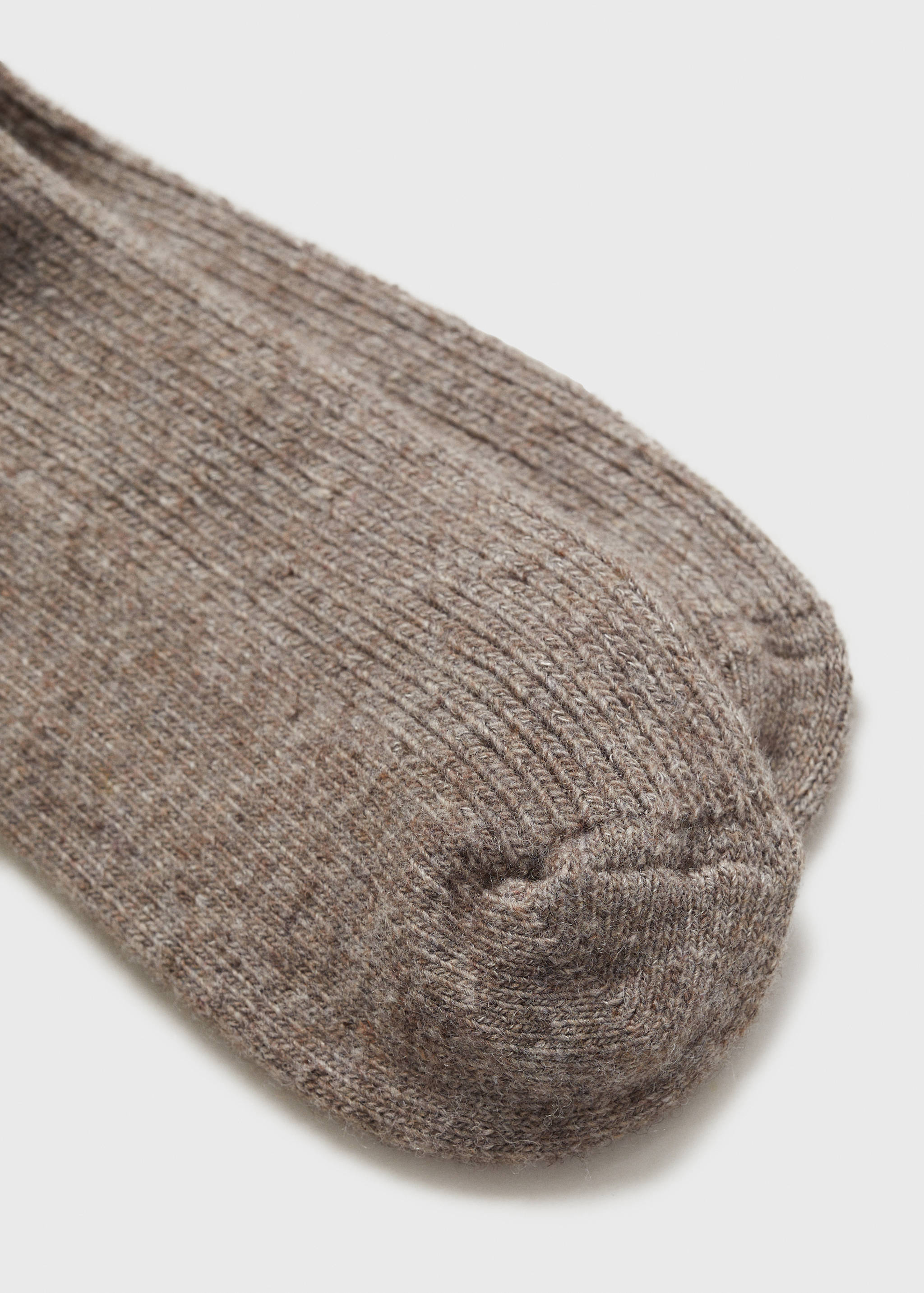 Ribbed socks - Reverse of the article