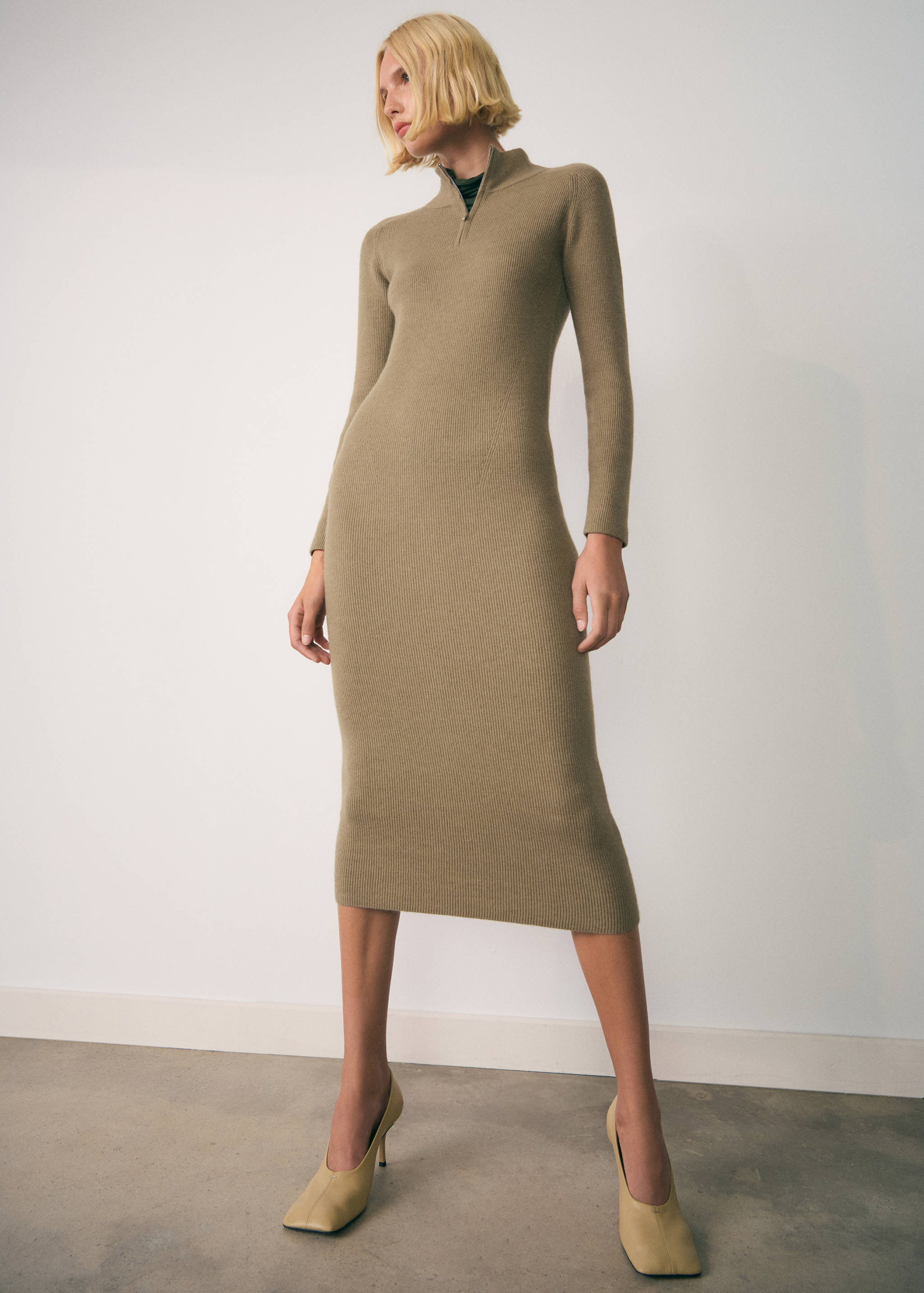 Zip Knitted dress - General plane