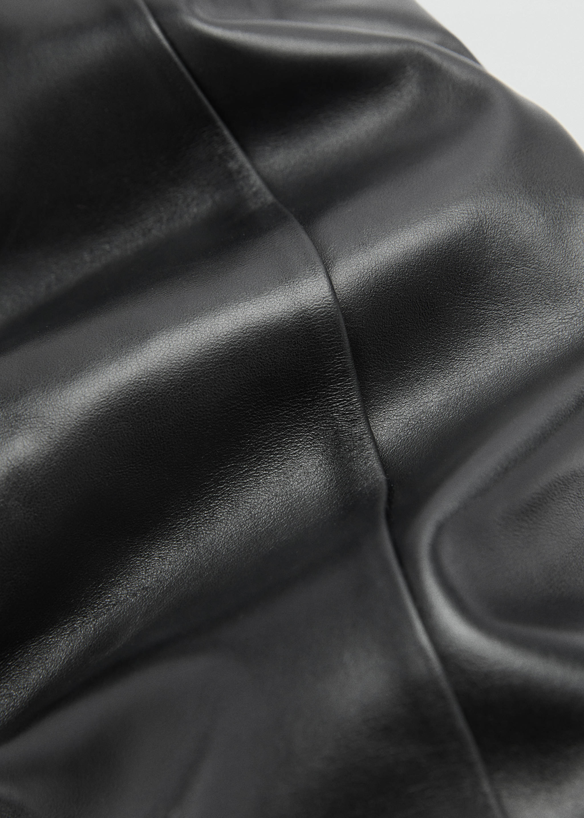 Knee-high leather boots with ruched detail - Details of the article 3