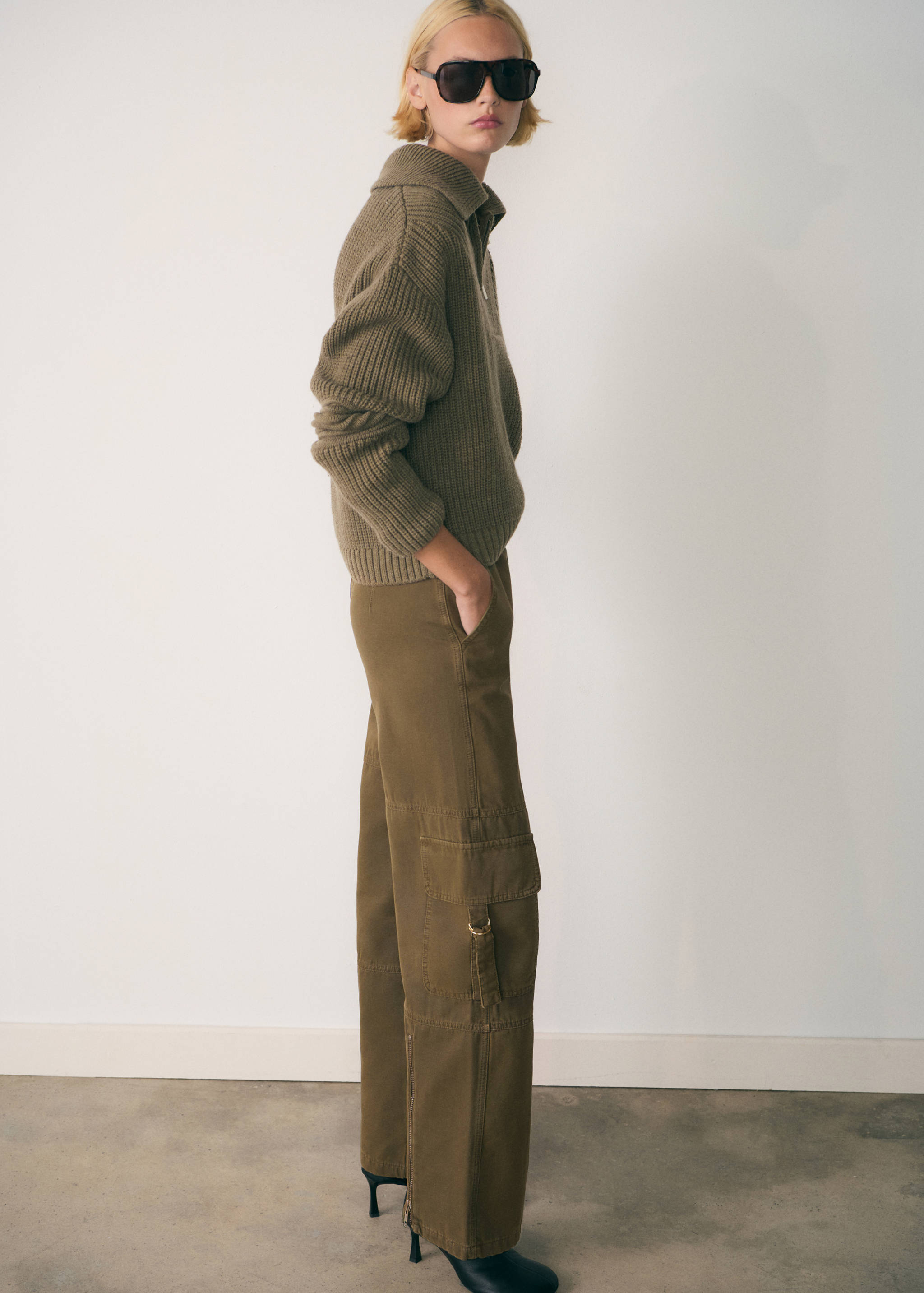 Jeans cargo cremalleras - Plano general