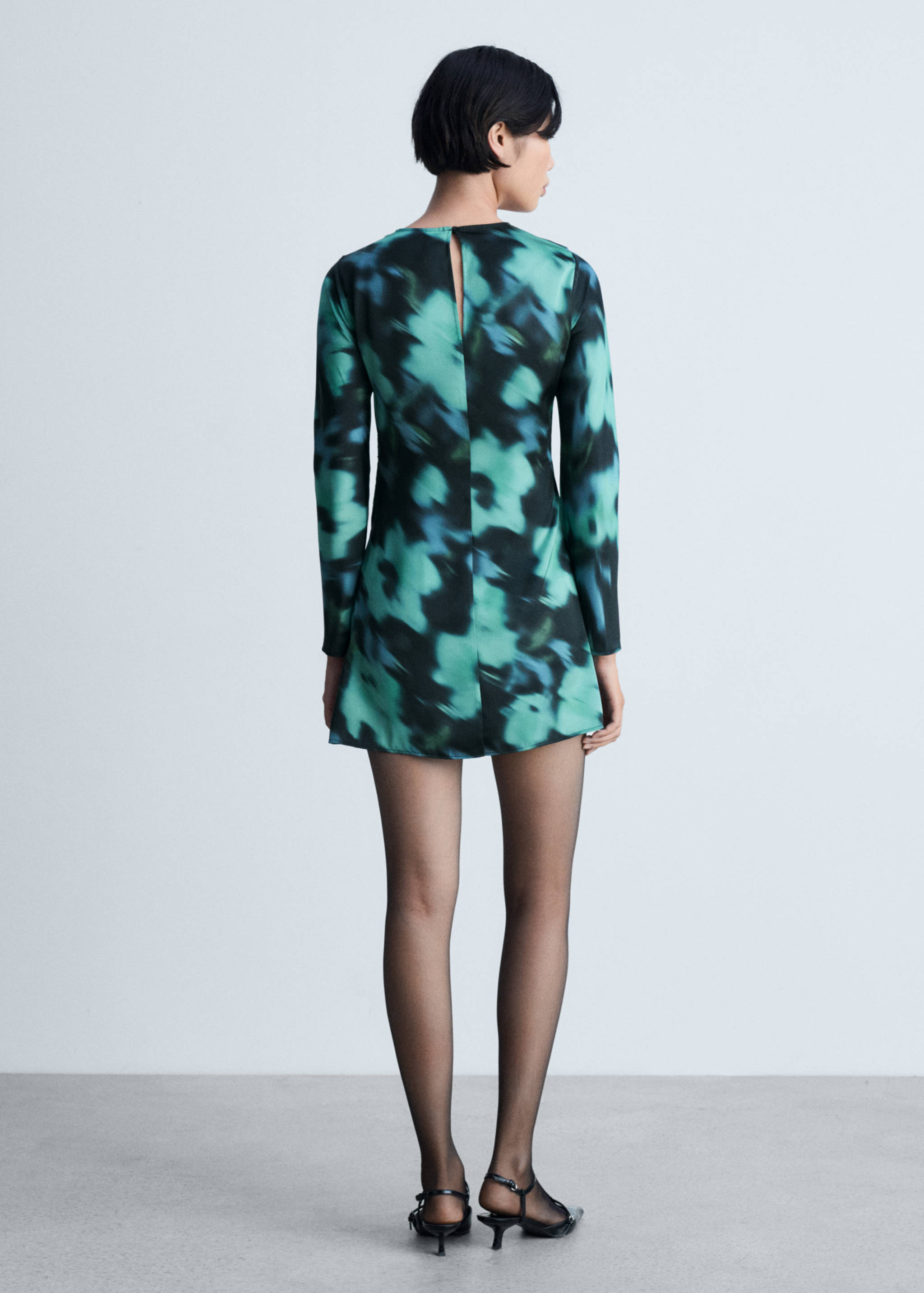 Vestit estampat curt - Revers de l'article