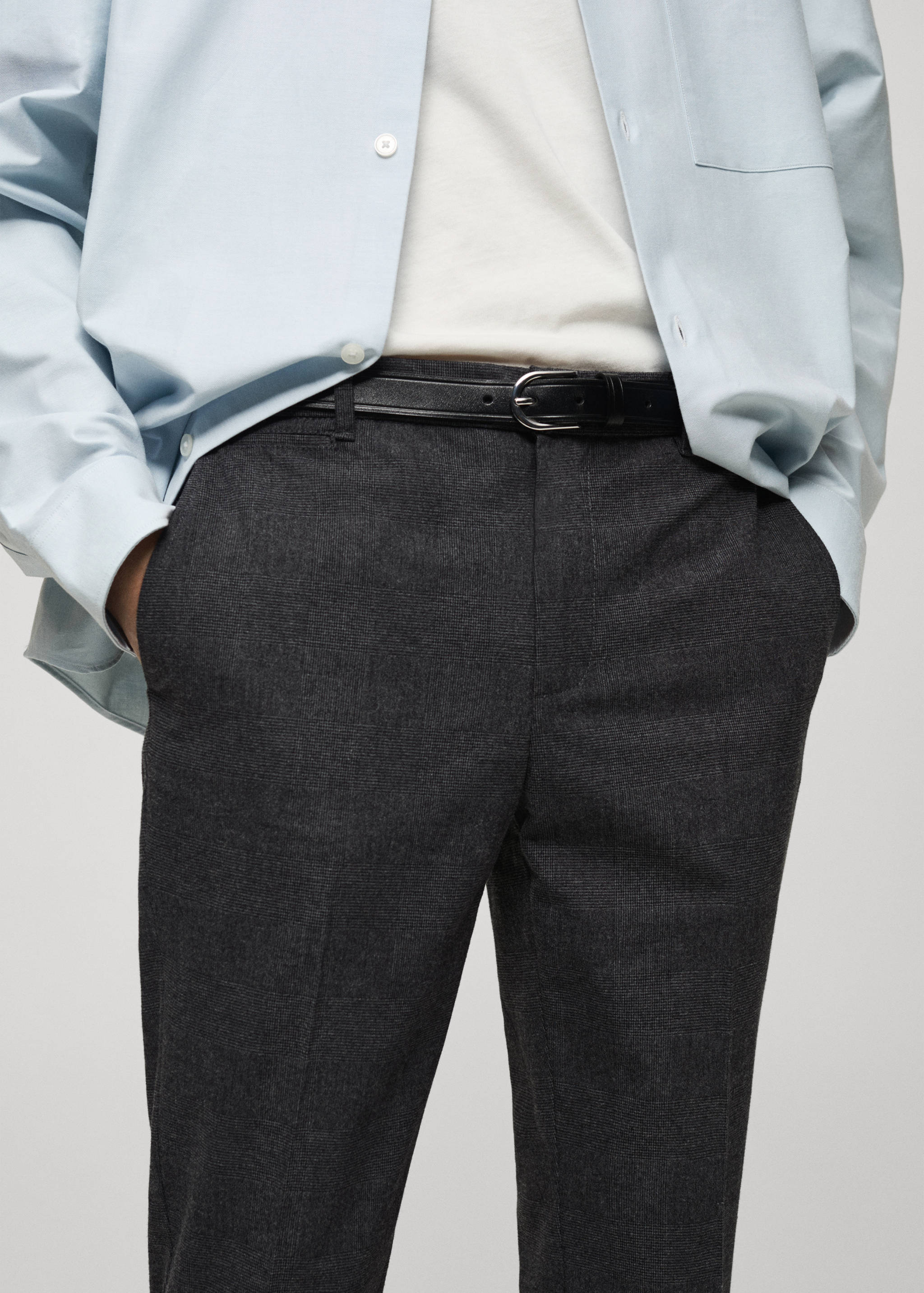Slim-fit cotton trousers - Details of the article 1