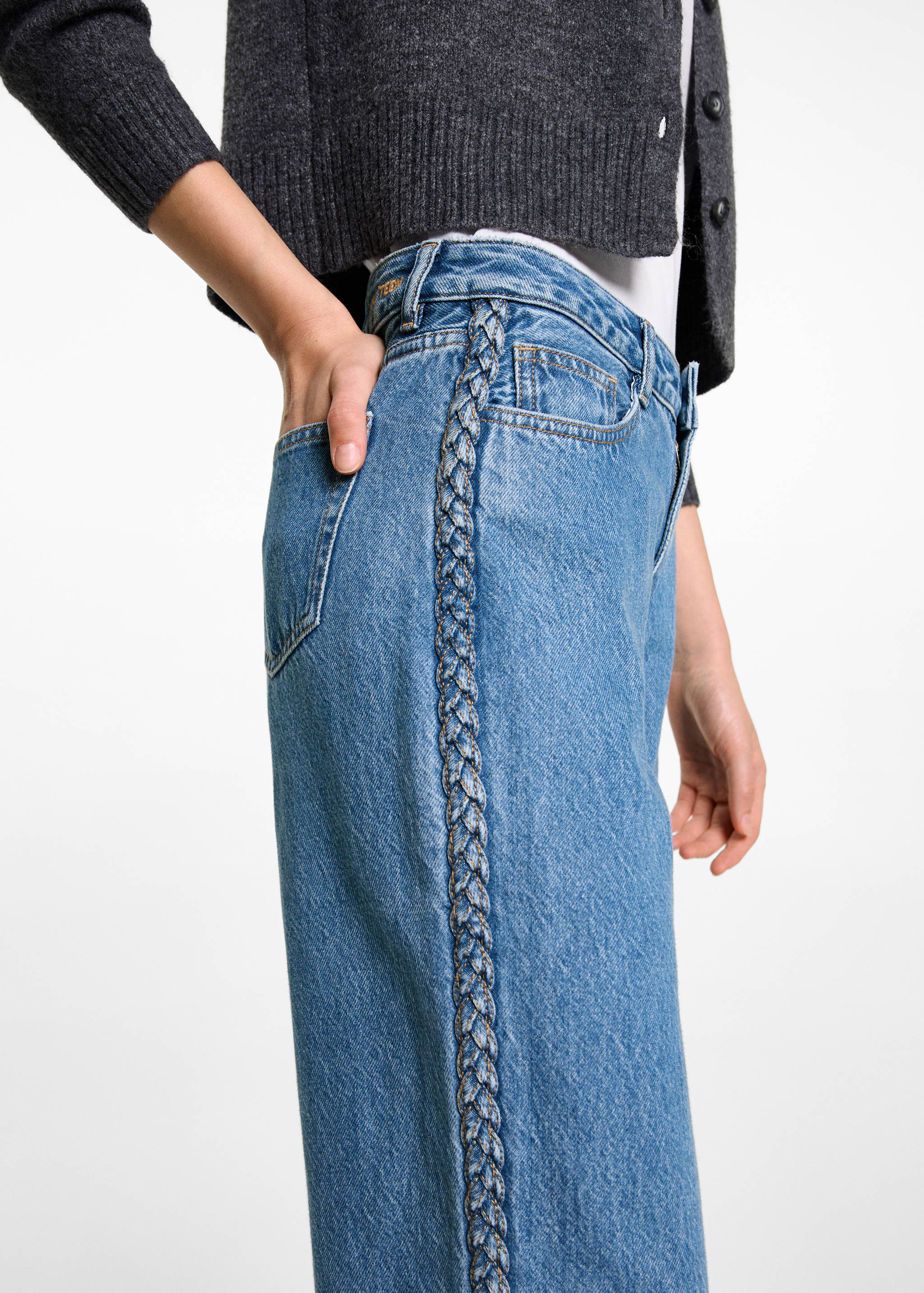 Jeans braided - Details of the article 6