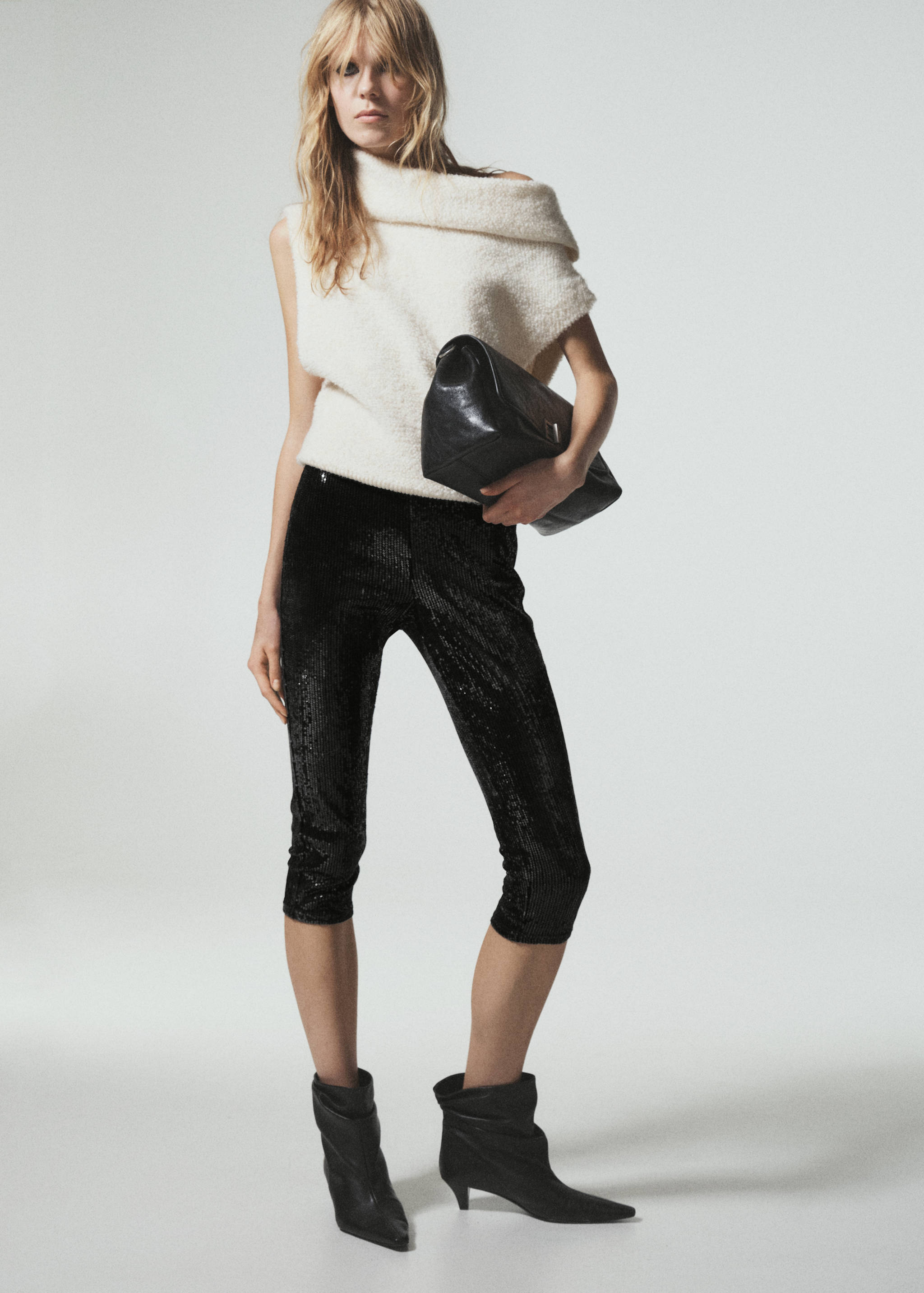 Sequined capri leggings - Details of the article 6