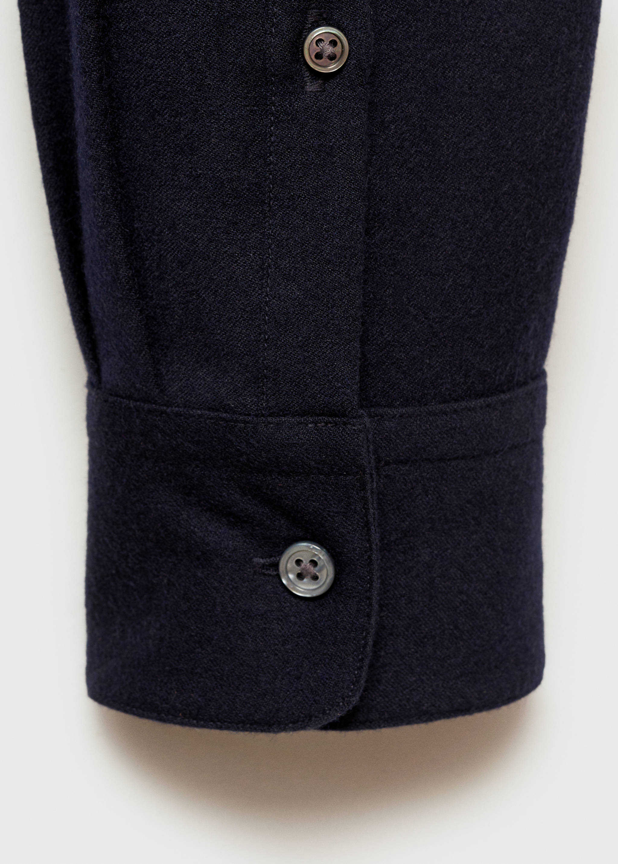 Chemise 100 % laine poche - Détail de l'article 0