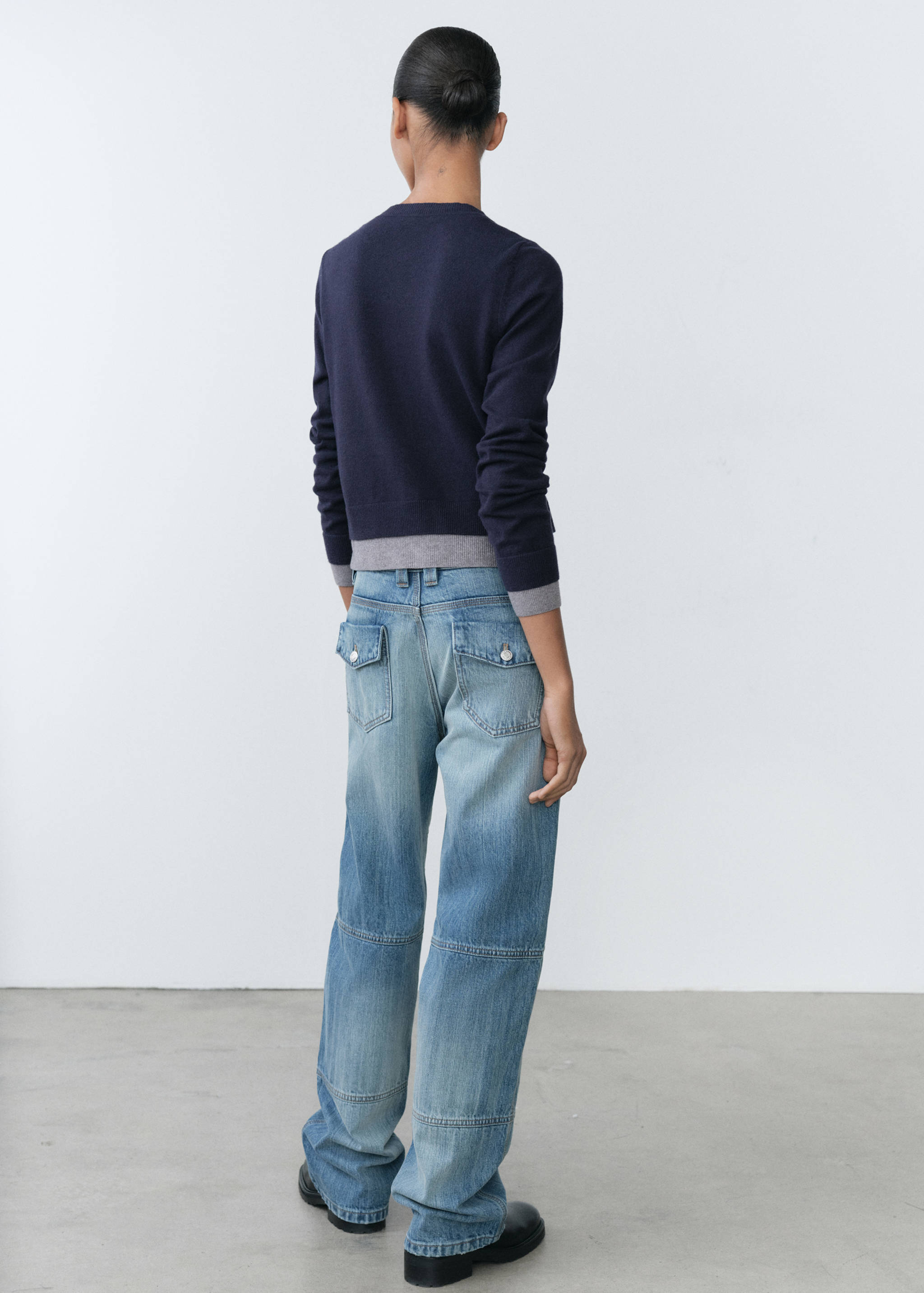 Wide leg jeans with decorative stitching - Reverse of the article