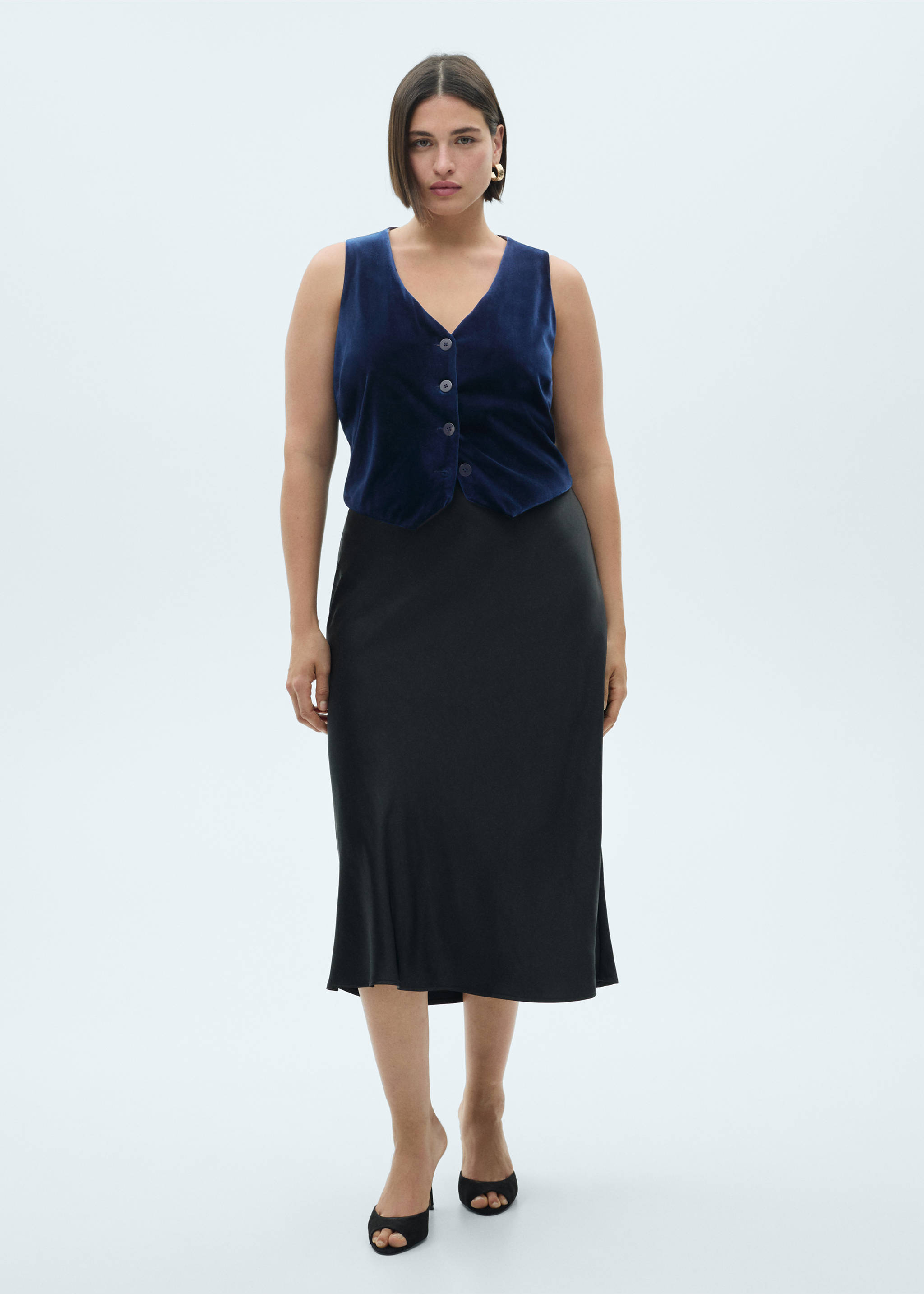 Cropped velvet waistcoat - Details of the article 3, Night Blue. Ref: 77069062-00.