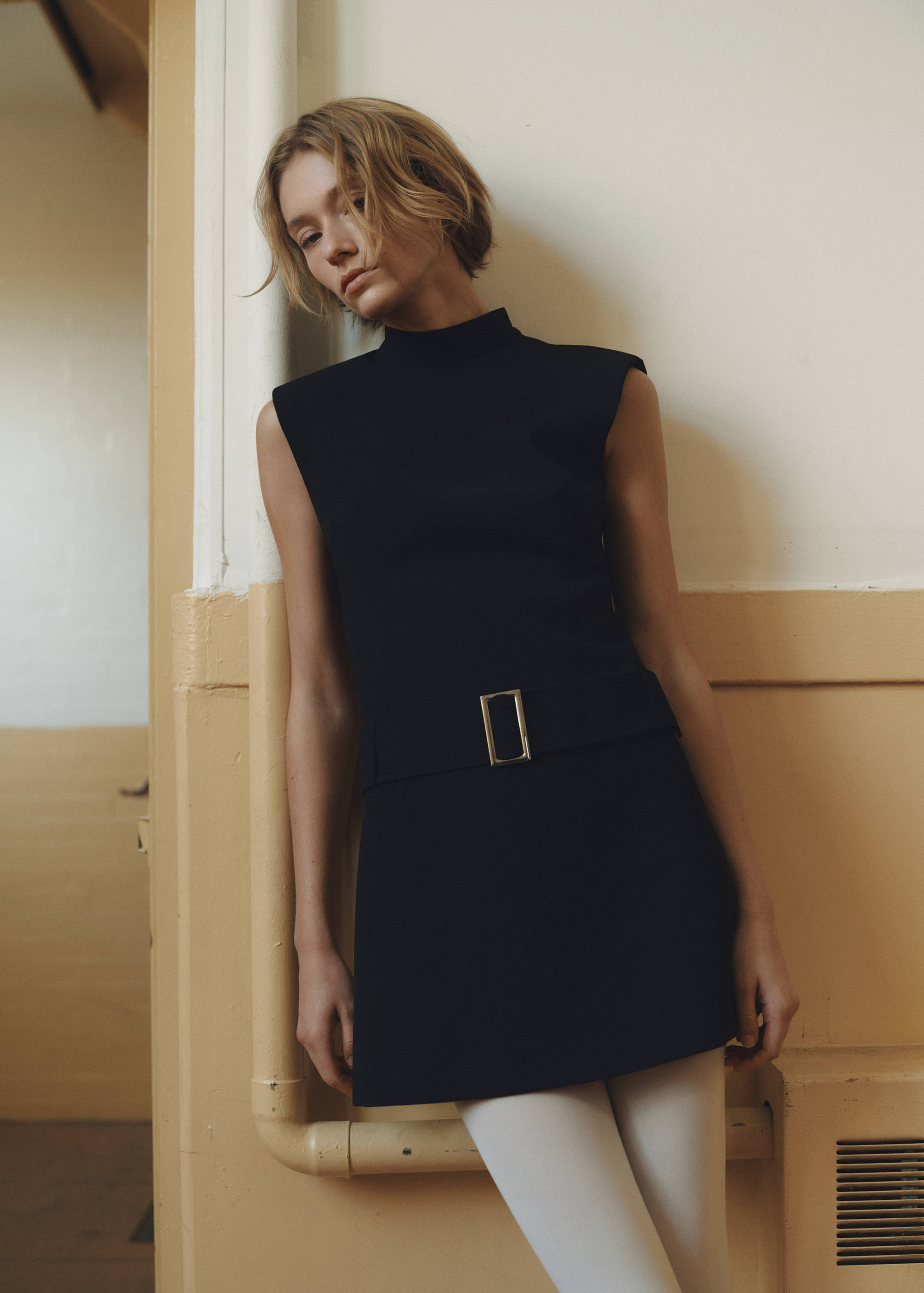 Robe courte ceinture - Détail de l'article 7