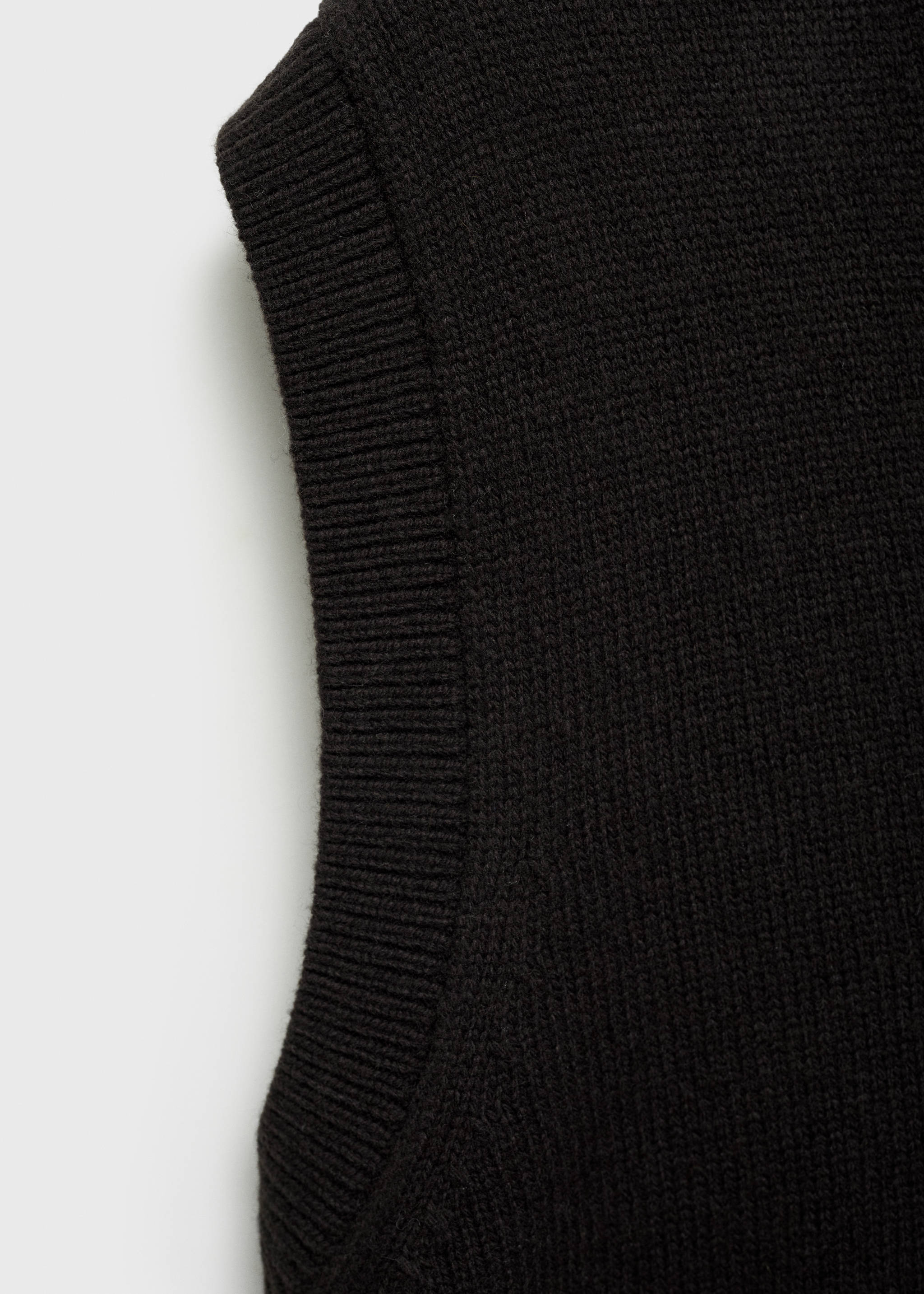 V-neck knitted waistcoat - Details of the article 0